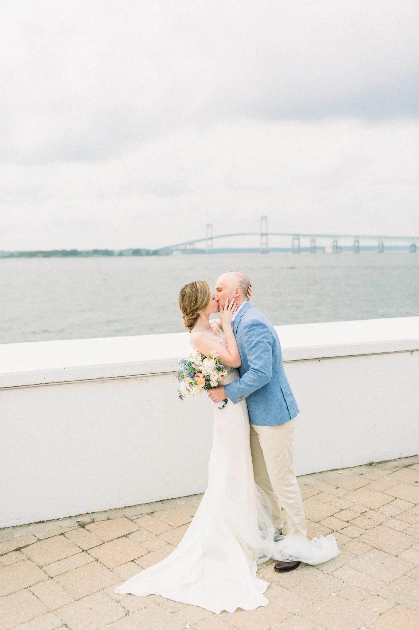 AIslinn & Charles Newport Beach Club Newport, RI Wedding 38 Kelly Dillon Wedding Photographer KellyDillonPhotographyNewportBeachHouseNewportRIWeddingPhotographyNewportRIWeddingPhotographer39 scaled