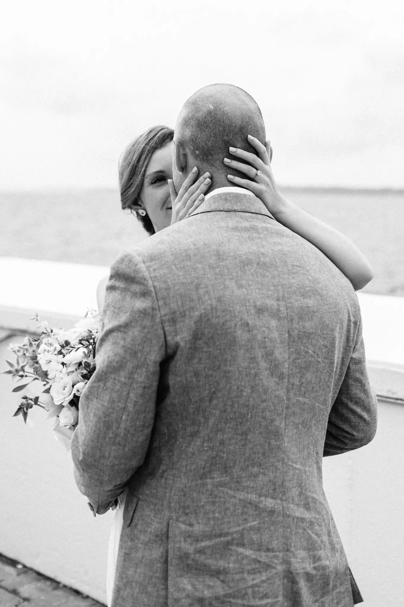 AIslinn & Charles Newport Beach Club Newport, RI Wedding 39 Kelly Dillon Wedding Photographer KellyDillonPhotographyNewportBeachHouseNewportRIWeddingPhotographyNewportRIWeddingPhotographer40 scaled