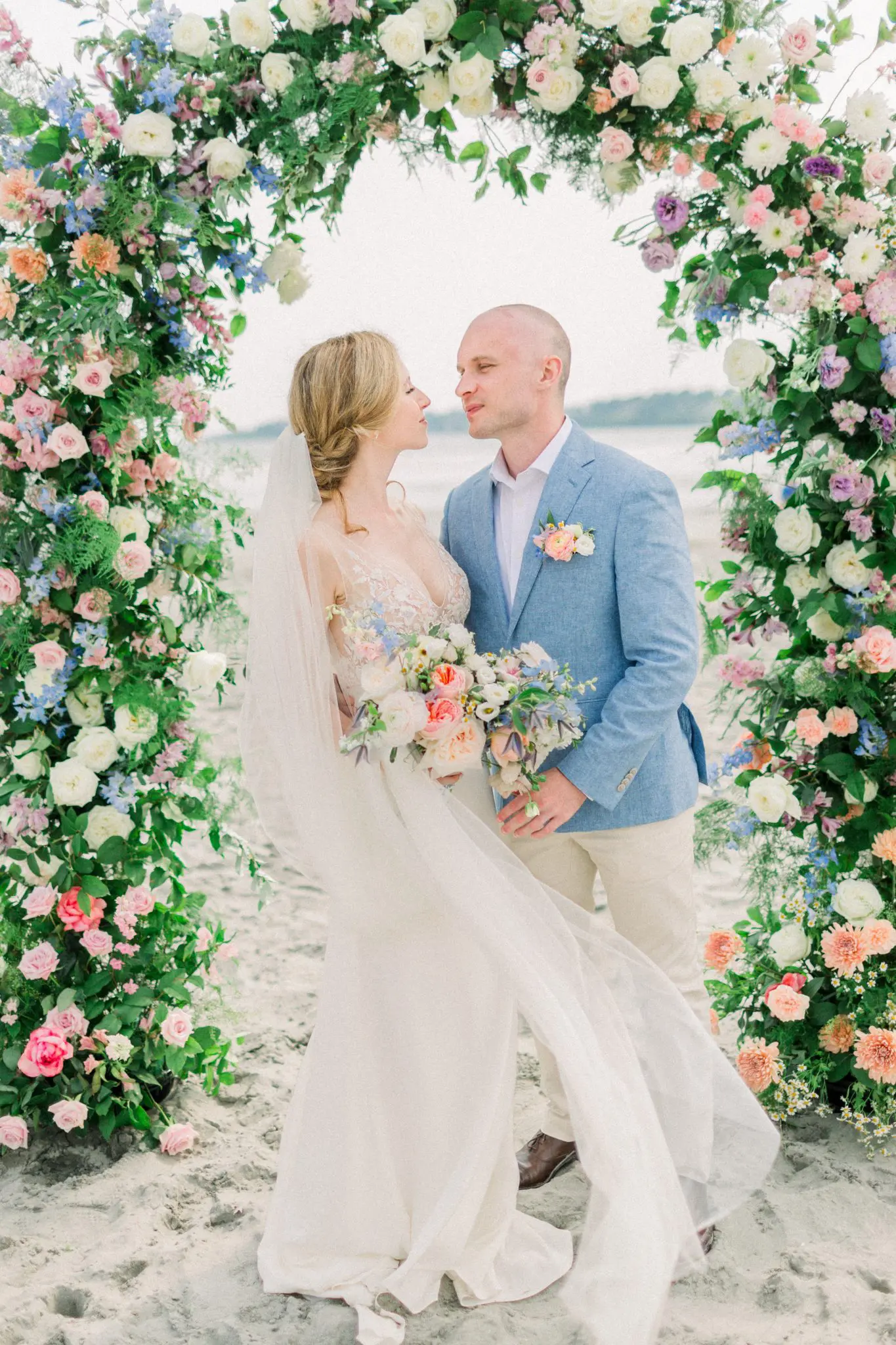 AIslinn & Charles Newport Beach Club Newport, RI Wedding 5 Kelly Dillon Wedding Photographer KellyDillonPhotographyNewportBeachHouseNewportRIWeddingPhotographyNewportRIWeddingPhotographer53 scaled