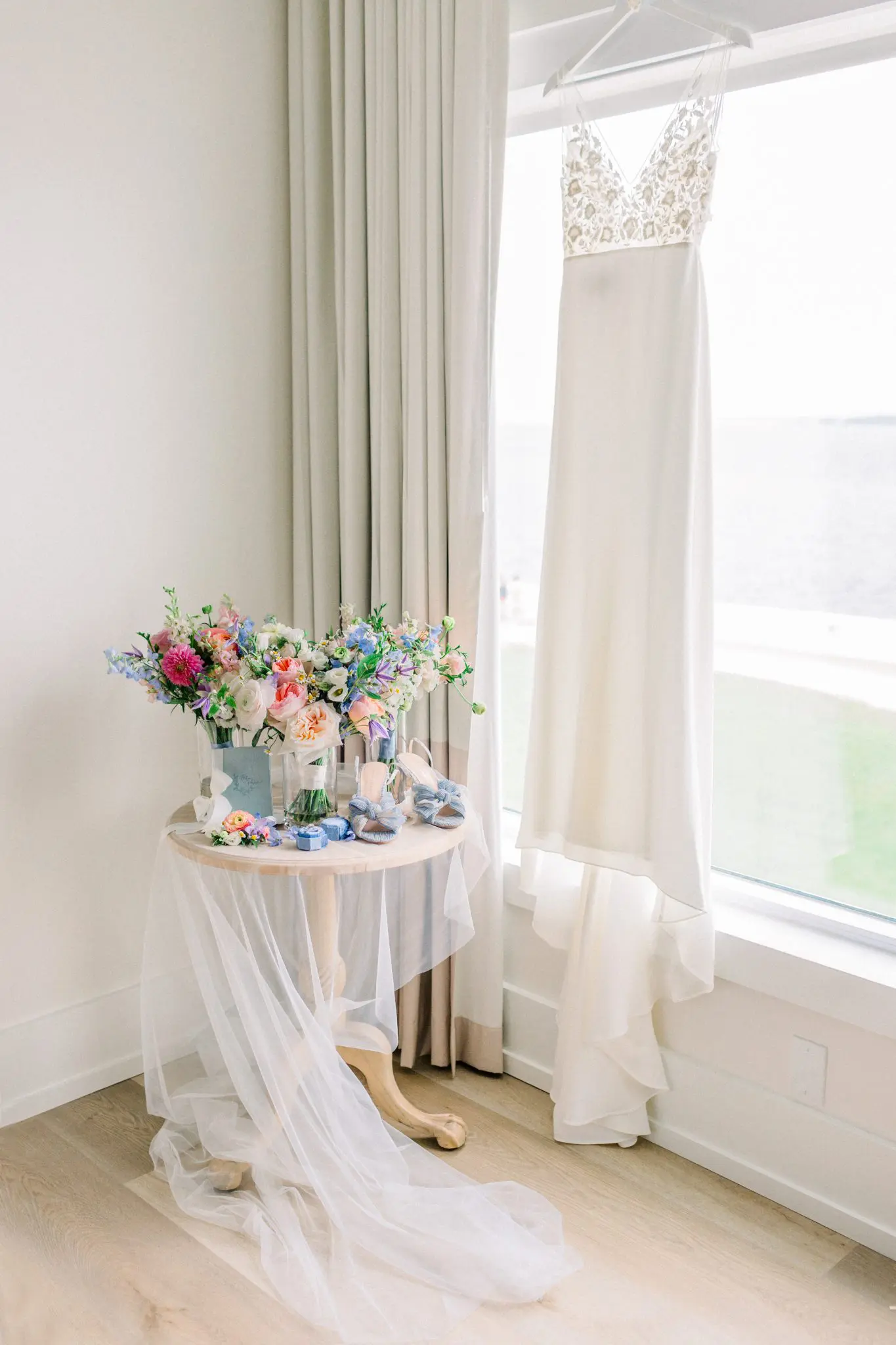 AIslinn & Charles Newport Beach Club Newport, RI Wedding 7 Kelly Dillon Wedding Photographer KellyDillonPhotographyNewportBeachHouseNewportRIWeddingPhotographyNewportRIWeddingPhotographer6 scaled