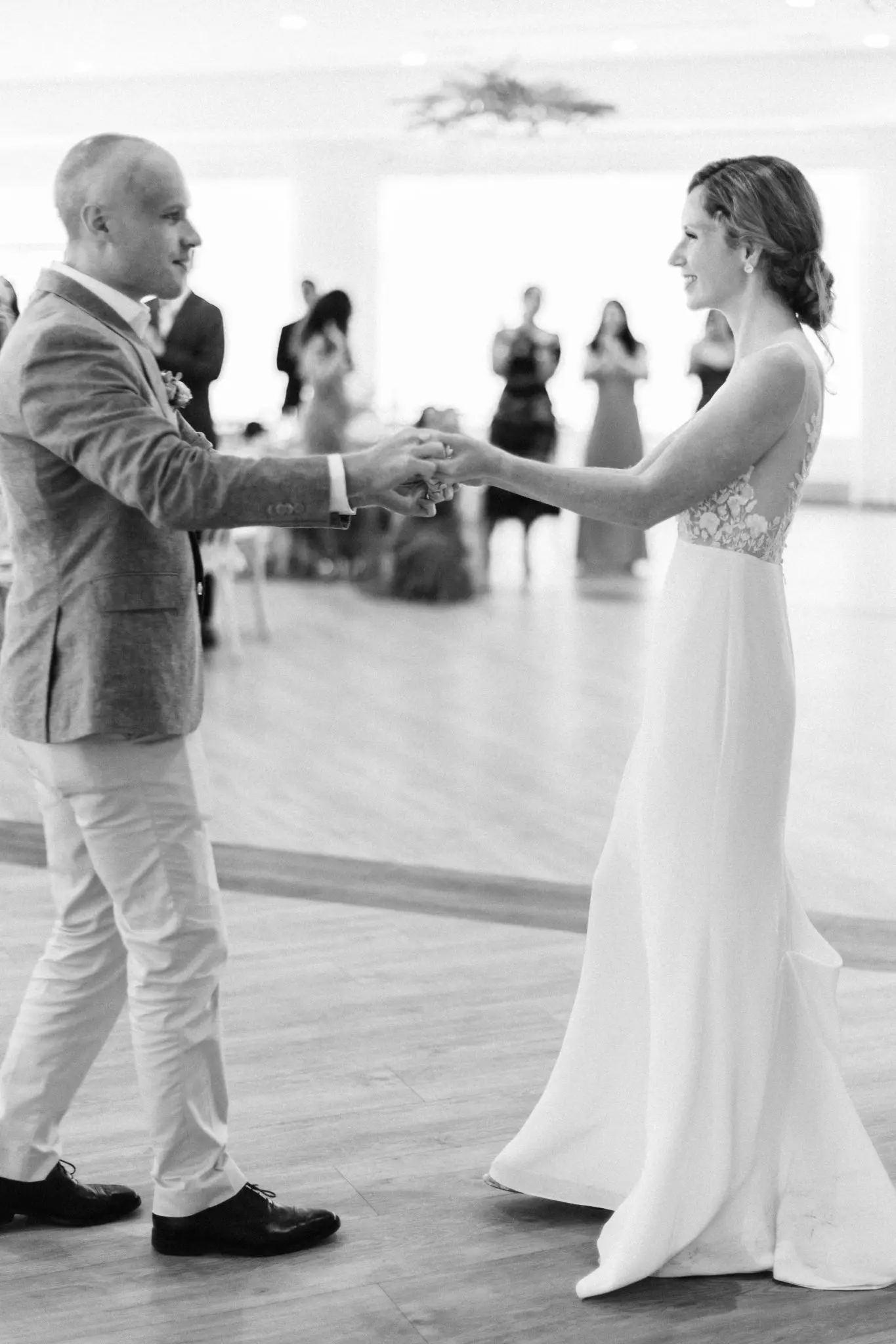 AIslinn & Charles Newport Beach Club Newport, RI Wedding 80 Kelly Dillon Wedding Photographer KellyDillonPhotographyNewportBeachHouseNewportRIWeddingPhotographyNewportRIWeddingPhotographer82 scaled