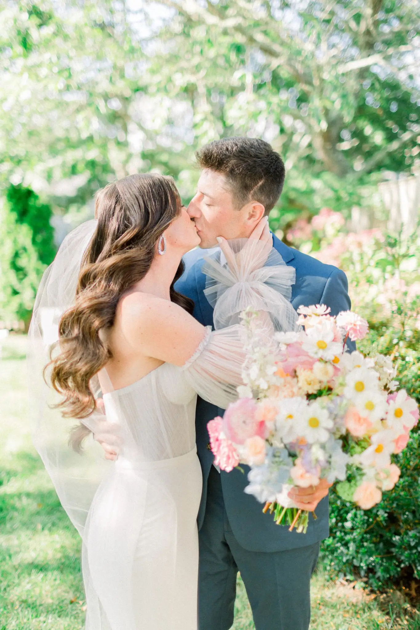 Molly & Josh The Popponesset Inn Cape Cod Wedding 21 Kelly Dillon Wedding Photographer KellyDillonPhotographyPopponessetInnCapeCodWeddingPhotographyCapeCodWeddingPhotographer22 scaled
