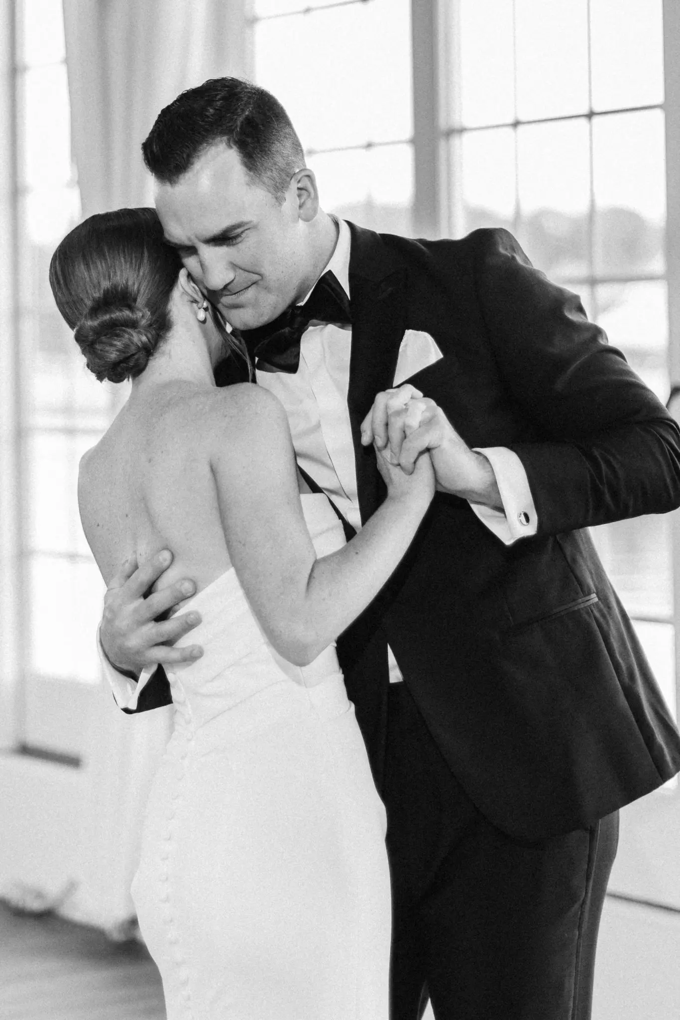 Tara & John Wychmere Cape Cod Wedding 93 Kelly Dillon Wedding Photographer KellyDillonPhotographyWychmereBeachClubCapeCodWeddingPhotographyCapeCodWeddingPhotographer94 scaled