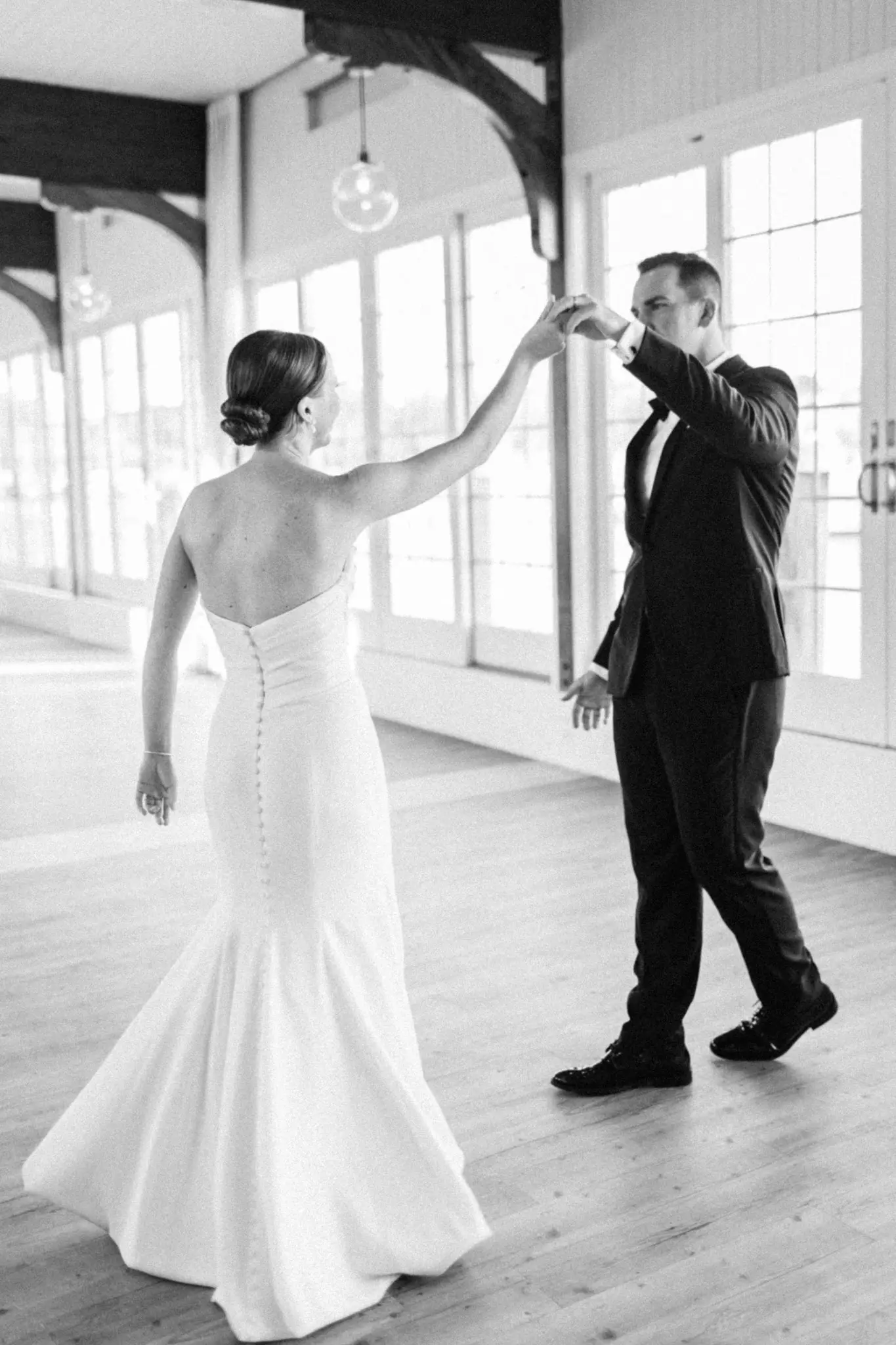 Tara & John Wychmere Cape Cod Wedding 94 Kelly Dillon Wedding Photographer KellyDillonPhotographyWychmereBeachClubCapeCodWeddingPhotographyCapeCodWeddingPhotographer95 scaled