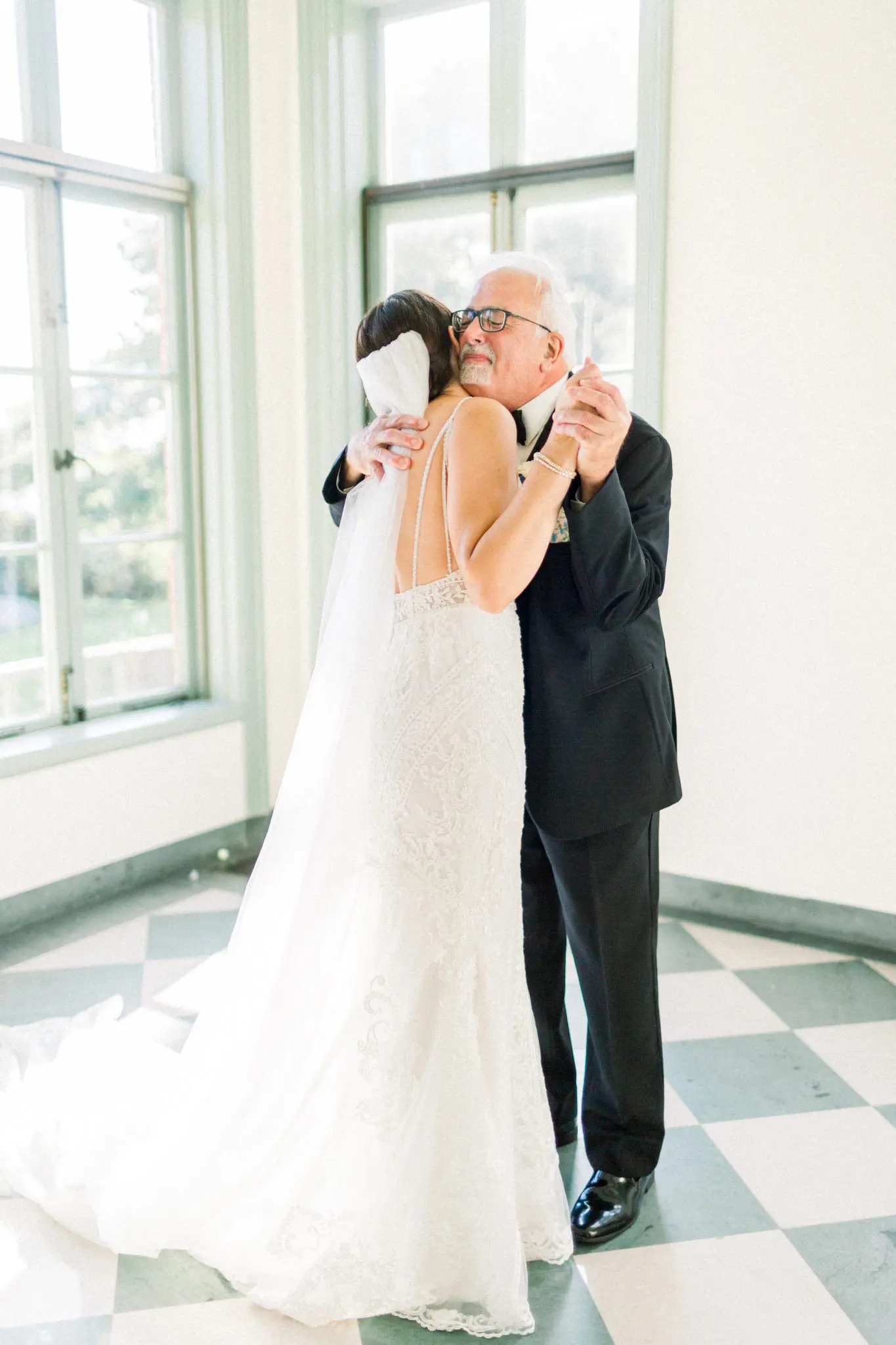 Kathryn & Brendan Misselwood at Endicott College Wedding 20 Kelly Dillon Wedding Photographer KellyDillonPhotographyMisselwoodatEndicottCollegeWeddingPhotographyCapeCodWeddingPhotographer20 scaled