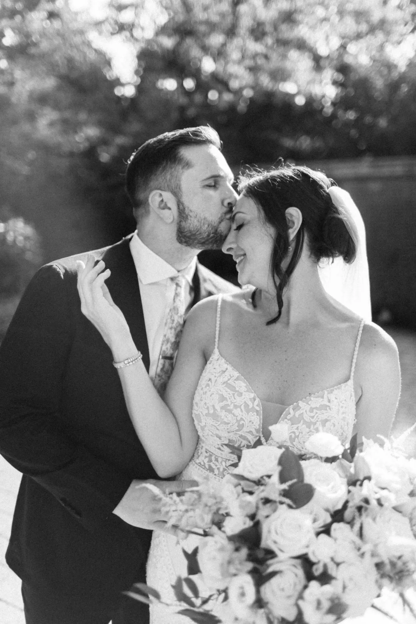 Kathryn & Brendan Misselwood at Endicott College Wedding 39 Kelly Dillon Wedding Photographer KellyDillonPhotographyMisselwoodatEndicottCollegeWeddingPhotographyCapeCodWeddingPhotographer40 scaled