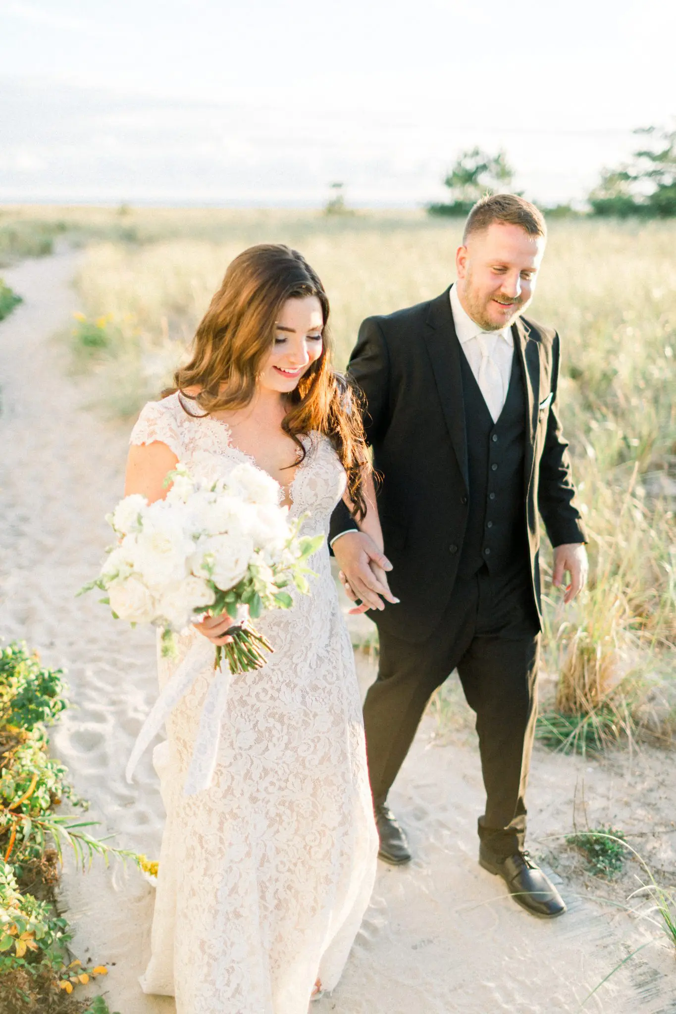 Taylor & Chris Wychmere Beach Club Cape Cod Wedding 94 Kelly Dillon Wedding Photographer KellyDillonPhotographyWychmereBeachClubWeddingCapeCodPhotographyCapeCodWeddingPhotographer97 scaled