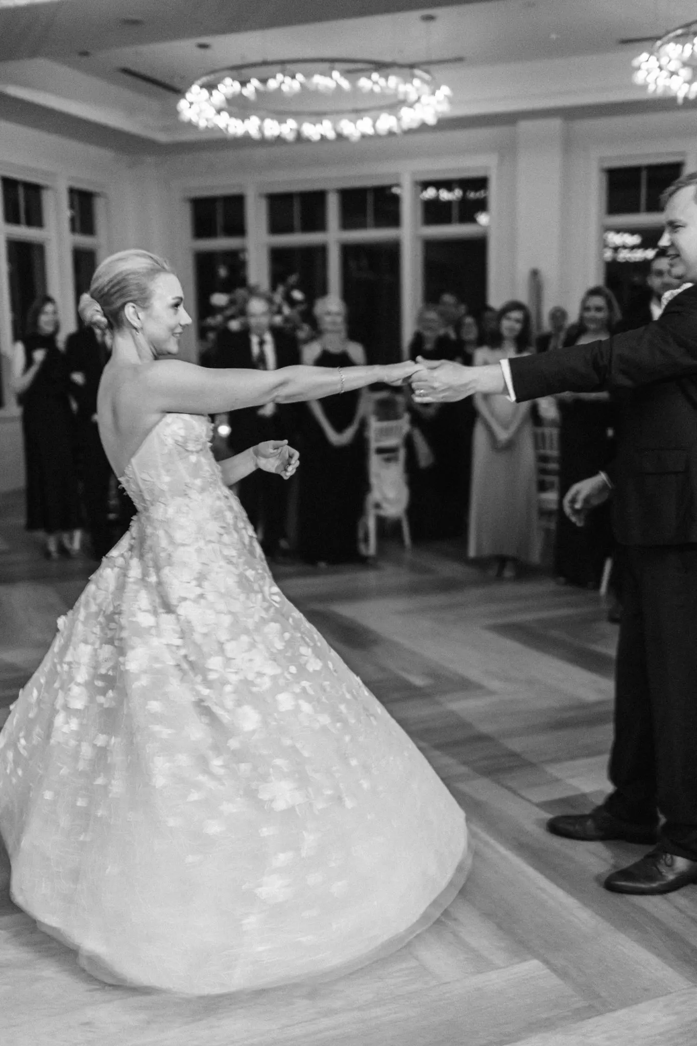 Wychmere Cape Cod Wedding 97 Kelly Dillon Wedding Photographer KellyDillonPhotographyWychmereBeachClubWeddingPhotographyCapeCodPhotographyCapeCodWeddingPhotographer100 scaled