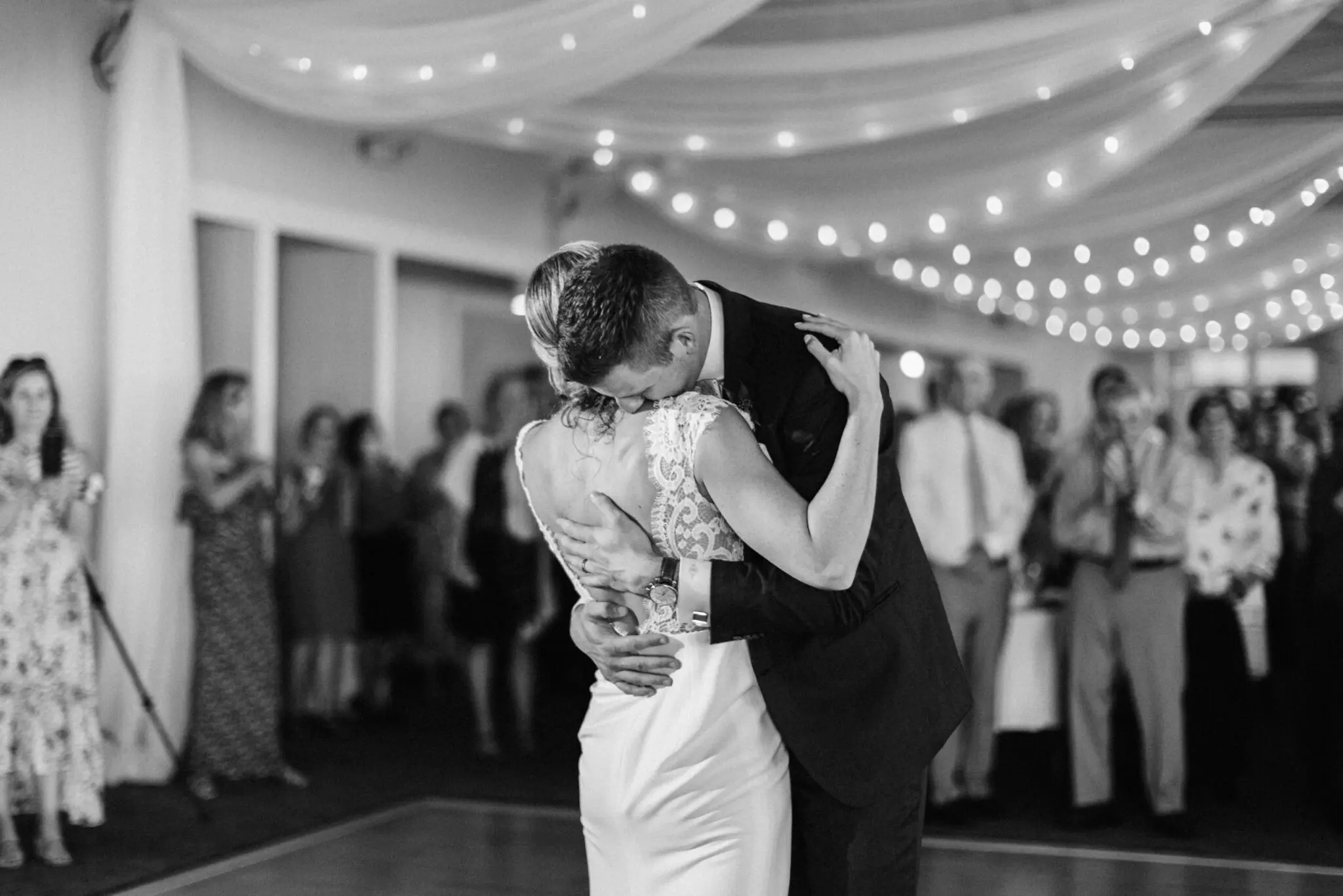 Carly & Mitch The Dunes Club Narragansett, RI Wedding 415 Kelly Dillon Wedding Photographer KellyDillonPhotographyDunesClubWeddingPhotogapherNarragansettRIWeddingPhotographyCapeCodPhotography124 scaled