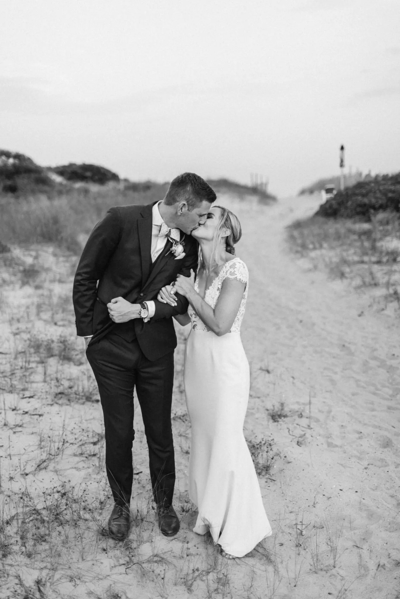 Carly & Mitch The Dunes Club Narragansett, RI Wedding 443 Kelly Dillon Wedding Photographer KellyDillonPhotographyDunesClubWeddingPhotogapherNarragansettRIWeddingPhotographyCapeCodPhotography156 scaled