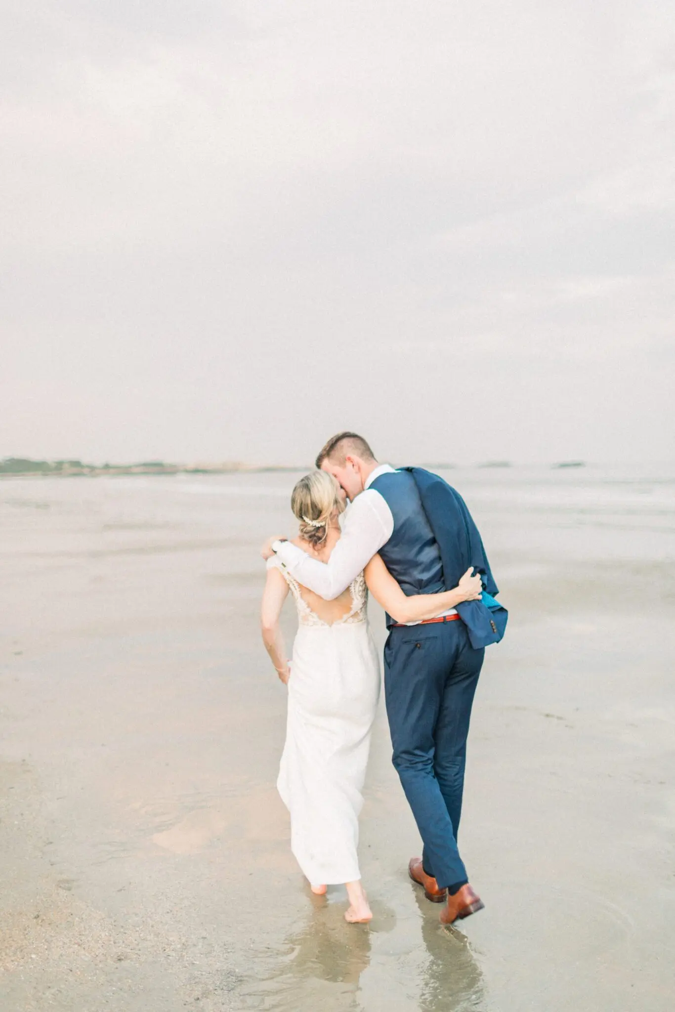 Carly & Mitch The Dunes Club Narragansett, RI Wedding 459 Kelly Dillon Wedding Photographer KellyDillonPhotographyDunesClubWeddingPhotogapherNarragansettRIWeddingPhotographyCapeCodPhotography177 scaled