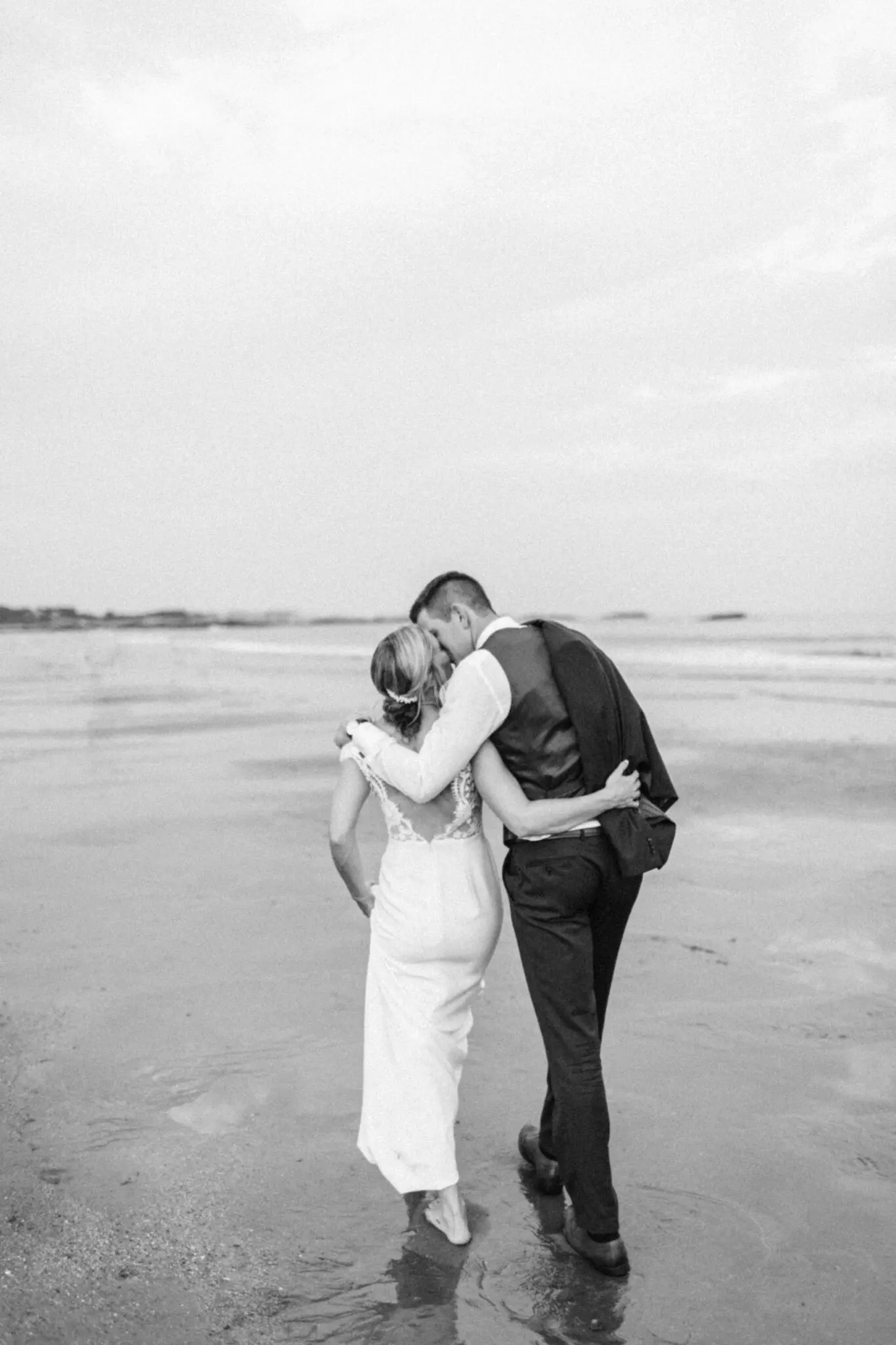 Carly & Mitch The Dunes Club Narragansett, RI Wedding 460 Kelly Dillon Wedding Photographer KellyDillonPhotographyDunesClubWeddingPhotogapherNarragansettRIWeddingPhotographyCapeCodPhotography178 scaled