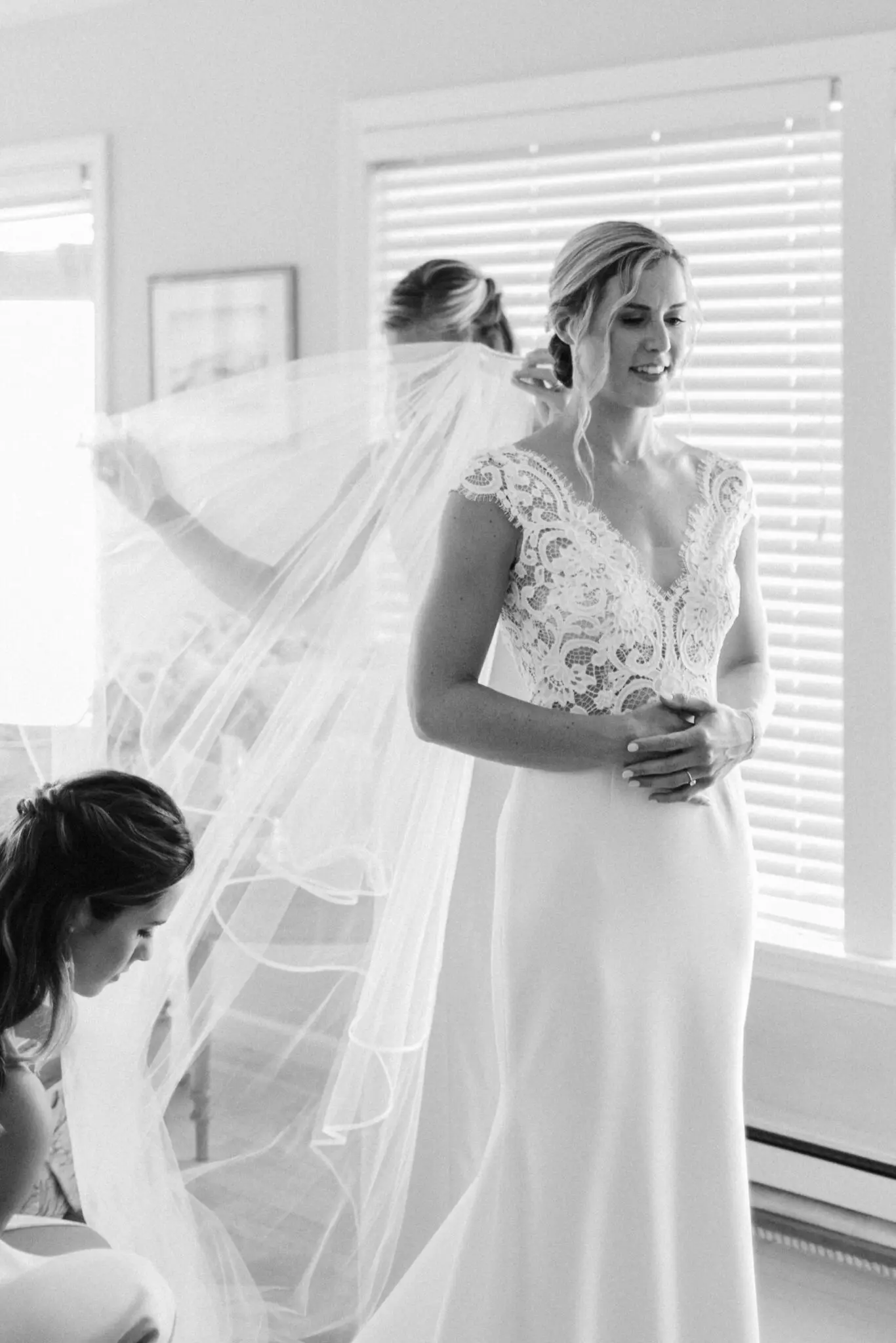 Carly & Mitch The Dunes Club Narragansett, RI Wedding 337 Kelly Dillon Wedding Photographer KellyDillonPhotographyDunesClubWeddingPhotogapherNarragansettRIWeddingPhotographyCapeCodPhotography30 scaled
