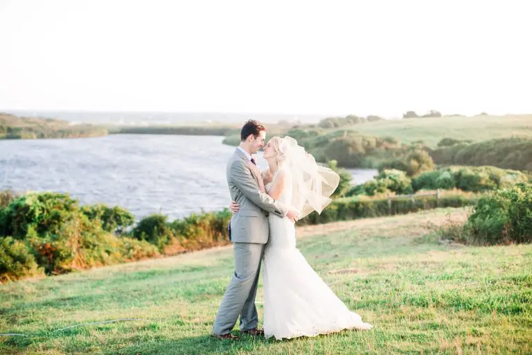 Kelly Dillon Wedding Photographer KellyDillonPhotographyTheAllenSheepFarmMarthasVineyardWeddingPhotogapherCapeCodWeddingPhotography2