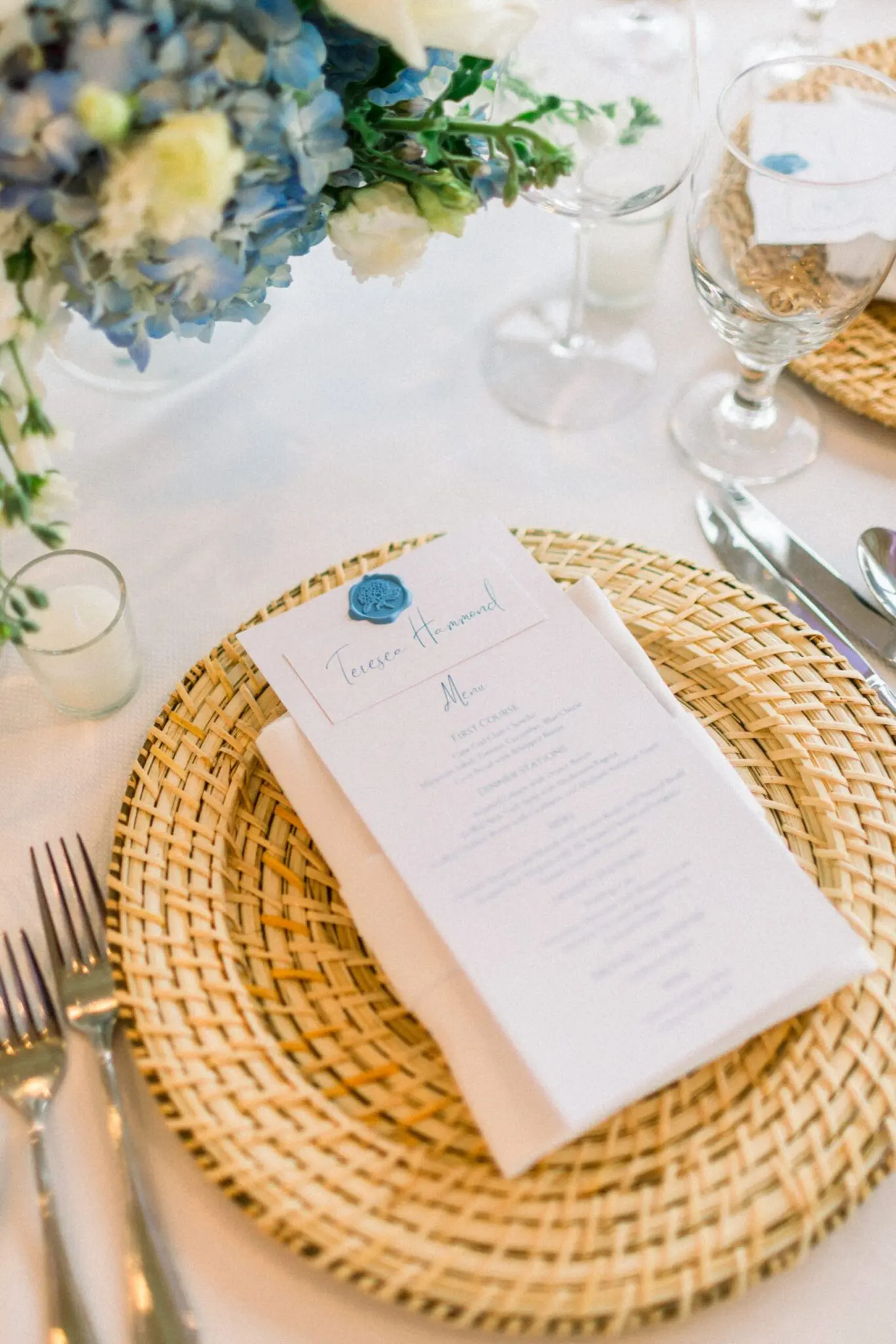 Kelly Dillon Wedding Photographer KellyDillonPhotographyChathamBarsInnCapeCodWeddingPhotogapherCapeCodWeddingPhotography109 scaled