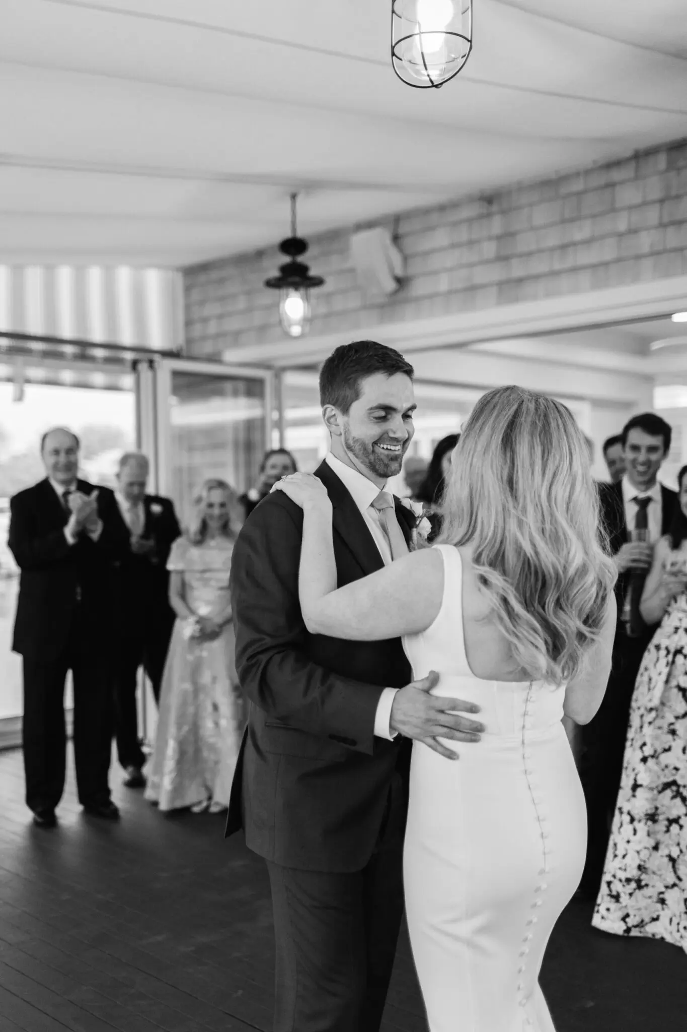 Kelly Dillon Wedding Photographer KellyDillonPhotographyChathamBarsInnCapeCodWeddingPhotogapherCapeCodWeddingPhotography123 scaled