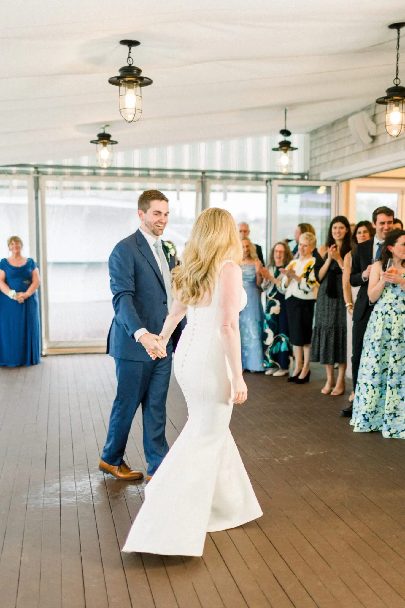 Kelly Dillon Wedding Photographer KellyDillonPhotographyChathamBarsInnCapeCodWeddingPhotogapherCapeCodWeddingPhotography126 scaled