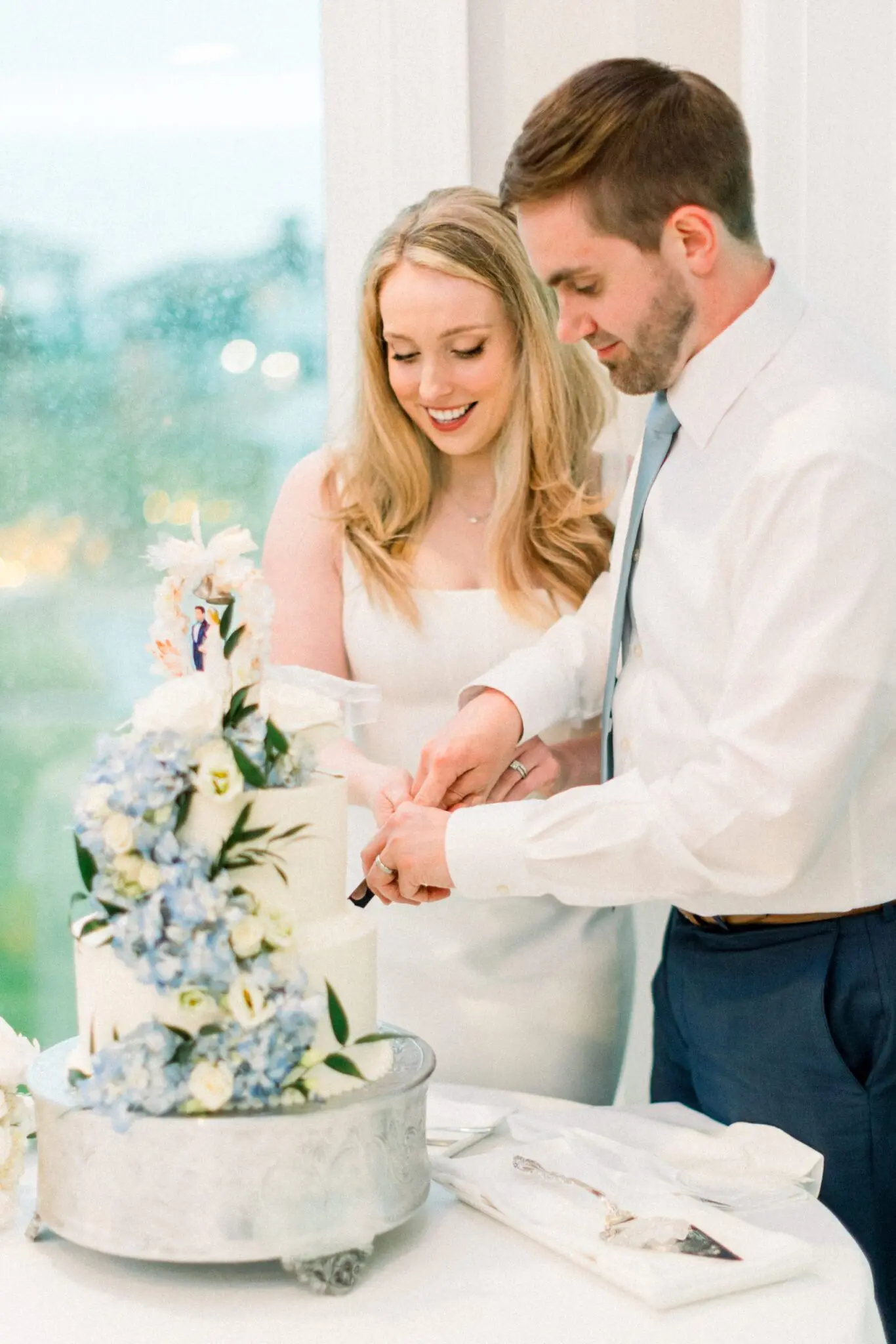 Kelly Dillon Wedding Photographer KellyDillonPhotographyChathamBarsInnCapeCodWeddingPhotogapherCapeCodWeddingPhotography144 scaled