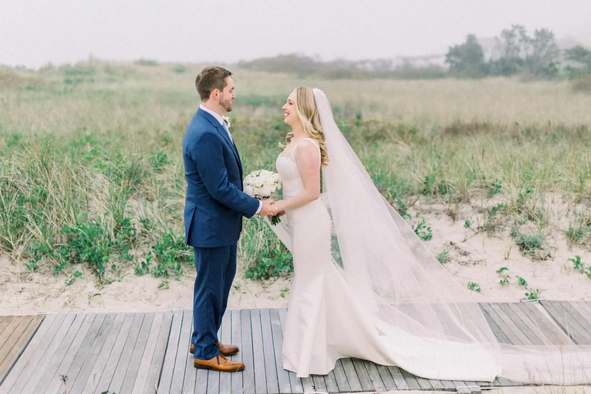 Kelly Dillon Wedding Photographer KellyDillonPhotographyChathamBarsInnCapeCodWeddingPhotogapherCapeCodWeddingPhotography36 scaled