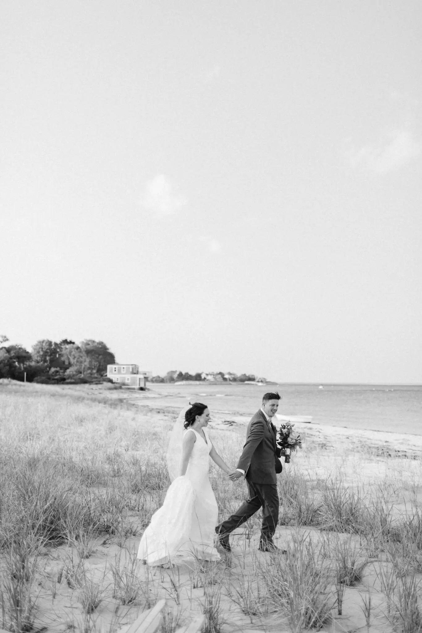 Kelly Dillon Wedding Photographer KellyDillonPhotographyChathamSummerHouseCapeCodWeddingPhotogapherCapeCodWeddingPhotography107 scaled