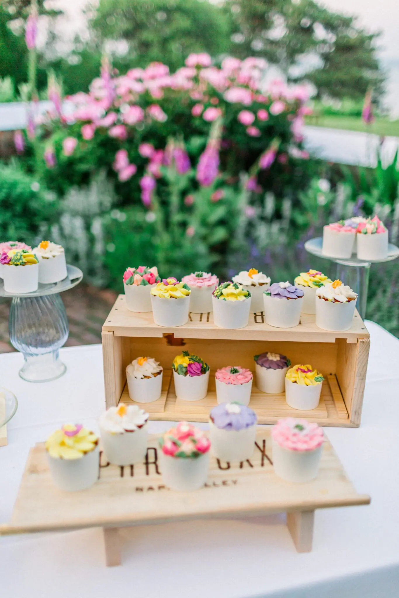 Kelly Dillon Wedding Photographer KellyDillonPhotographyChathamSummerHouseCapeCodWeddingPhotogapherCapeCodWeddingPhotography140 scaled