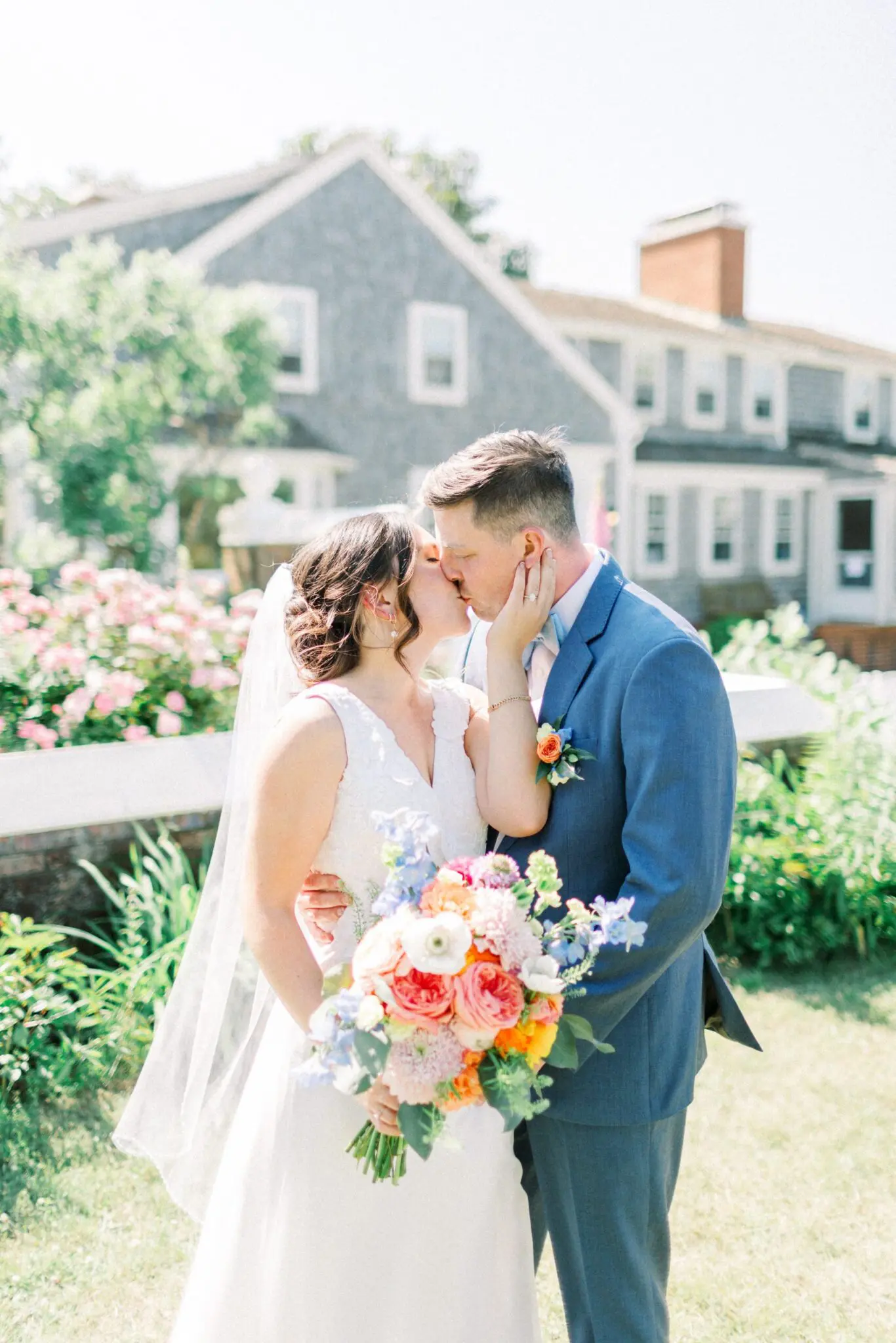 Kelly Dillon Wedding Photographer KellyDillonPhotographyChathamSummerHouseCapeCodWeddingPhotogapherCapeCodWeddingPhotography39 scaled