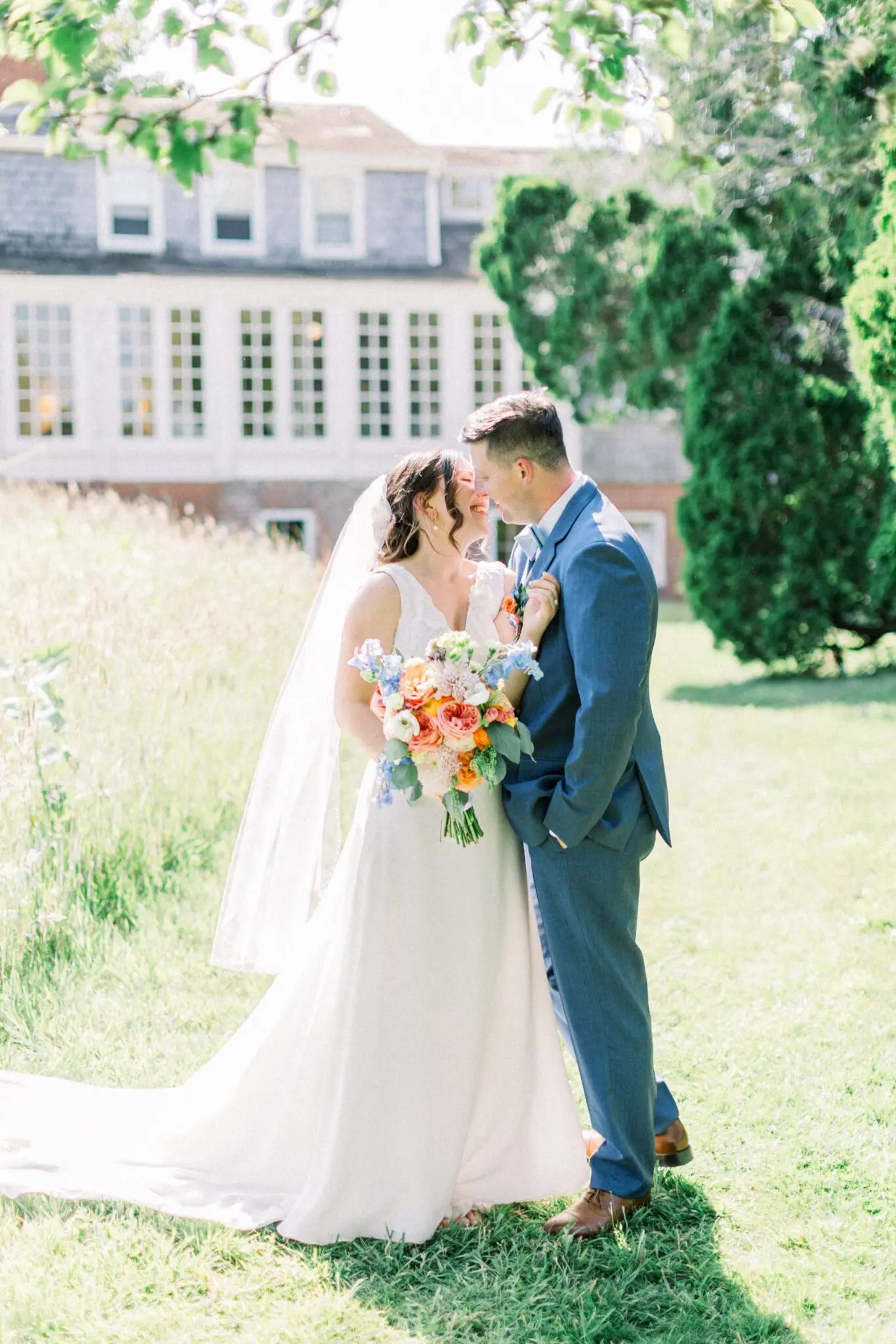 Kelly Dillon Wedding Photographer KellyDillonPhotographyChathamSummerHouseCapeCodWeddingPhotogapherCapeCodWeddingPhotography49 scaled