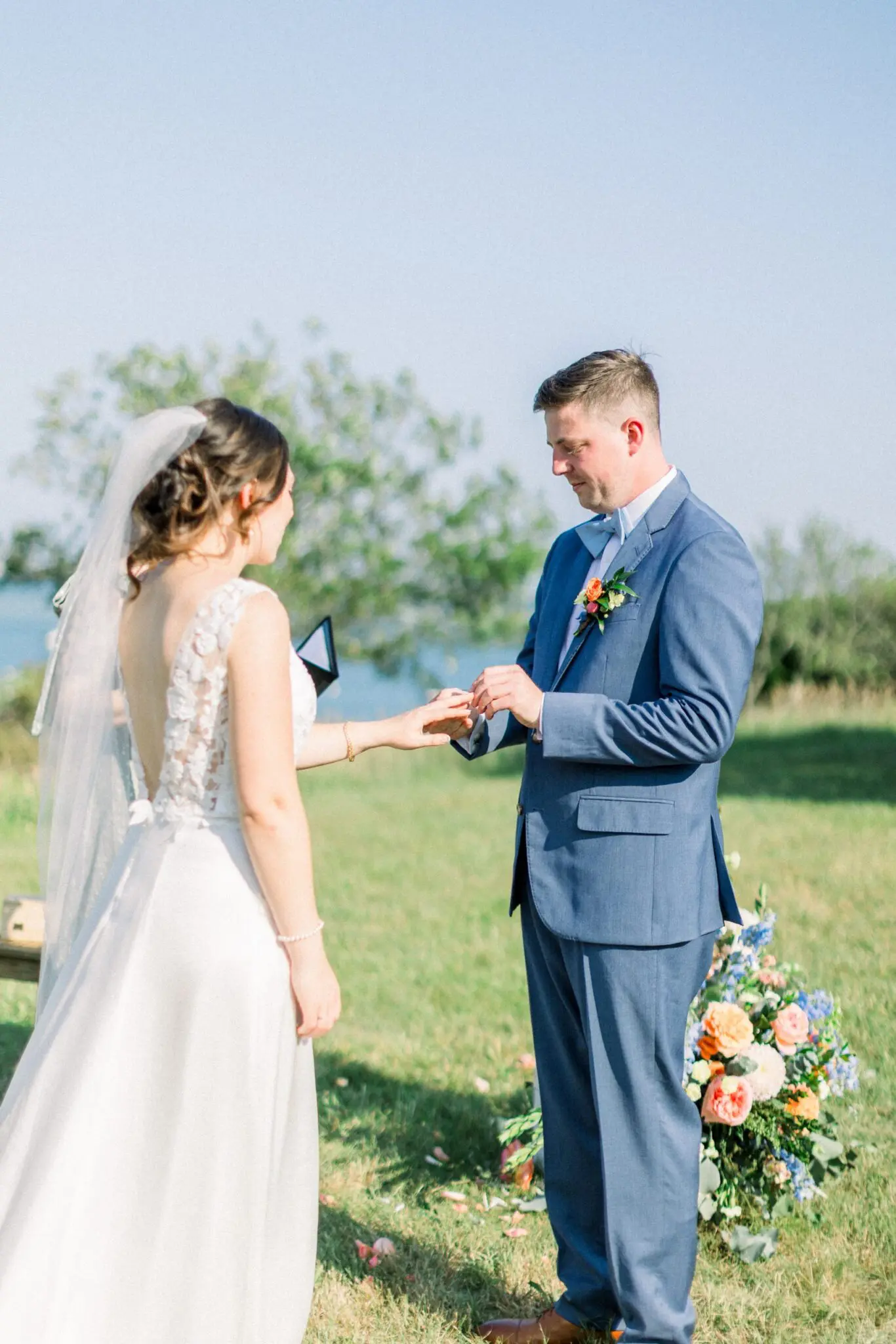 Kelly Dillon Wedding Photographer KellyDillonPhotographyChathamSummerHouseCapeCodWeddingPhotogapherCapeCodWeddingPhotography67 scaled