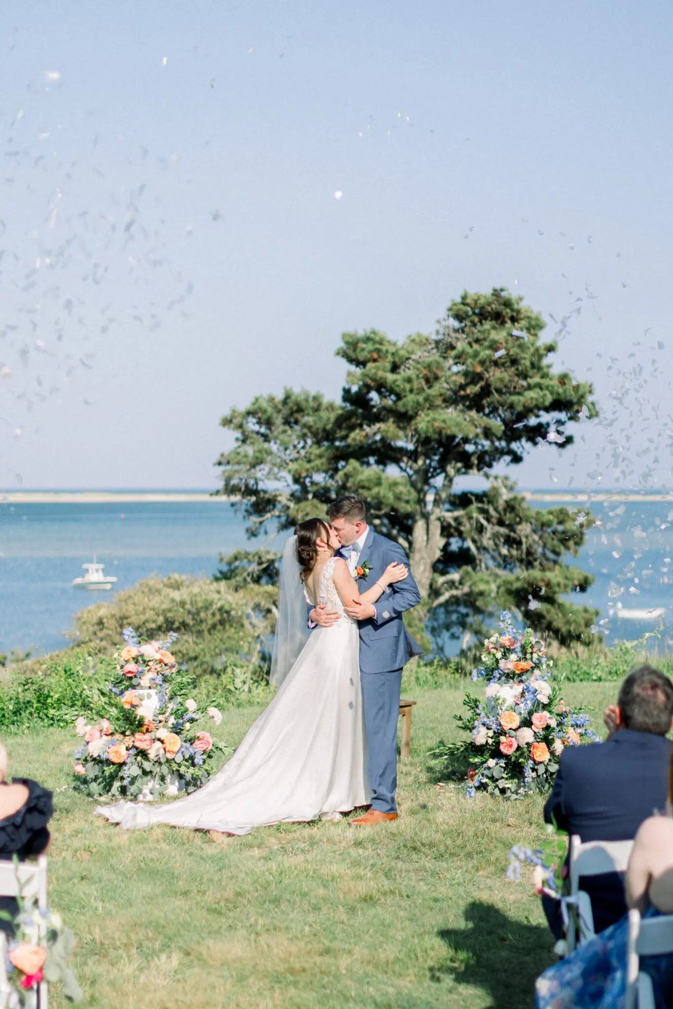 Kelly Dillon Wedding Photographer KellyDillonPhotographyChathamSummerHouseCapeCodWeddingPhotogapherCapeCodWeddingPhotography70 scaled