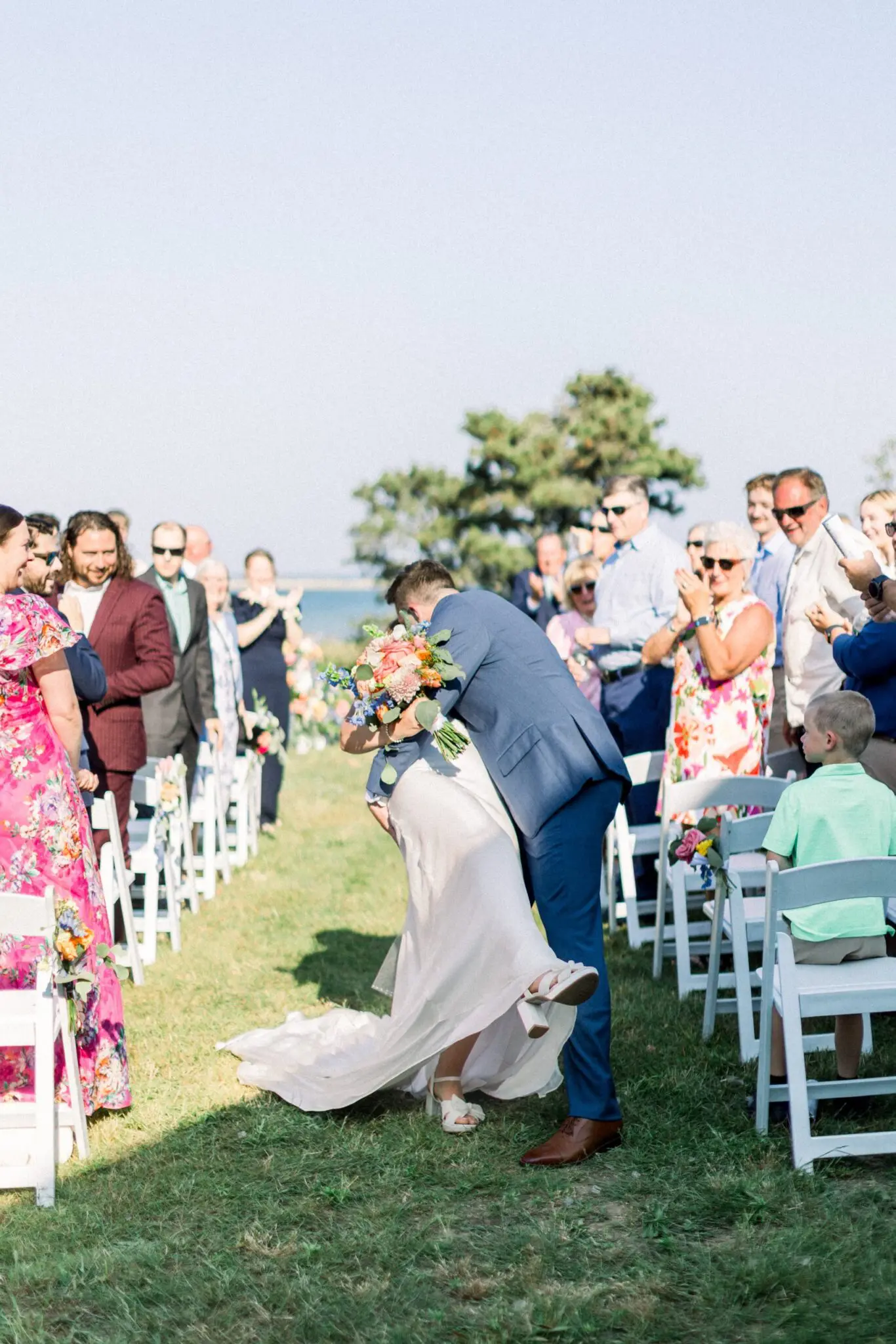 Kelly Dillon Wedding Photographer KellyDillonPhotographyChathamSummerHouseCapeCodWeddingPhotogapherCapeCodWeddingPhotography73 scaled