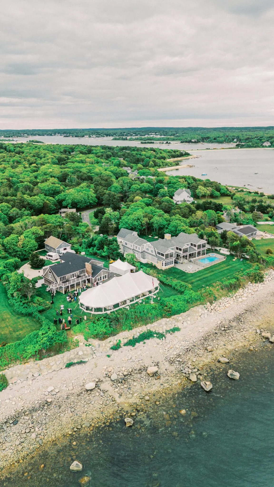 Kelly Dillon Wedding Photographer KellyDillonPhotographyPrivateEstatePocassetCapeCodWeddingPhotogapherCapeCodWeddingPhotography46 scaled