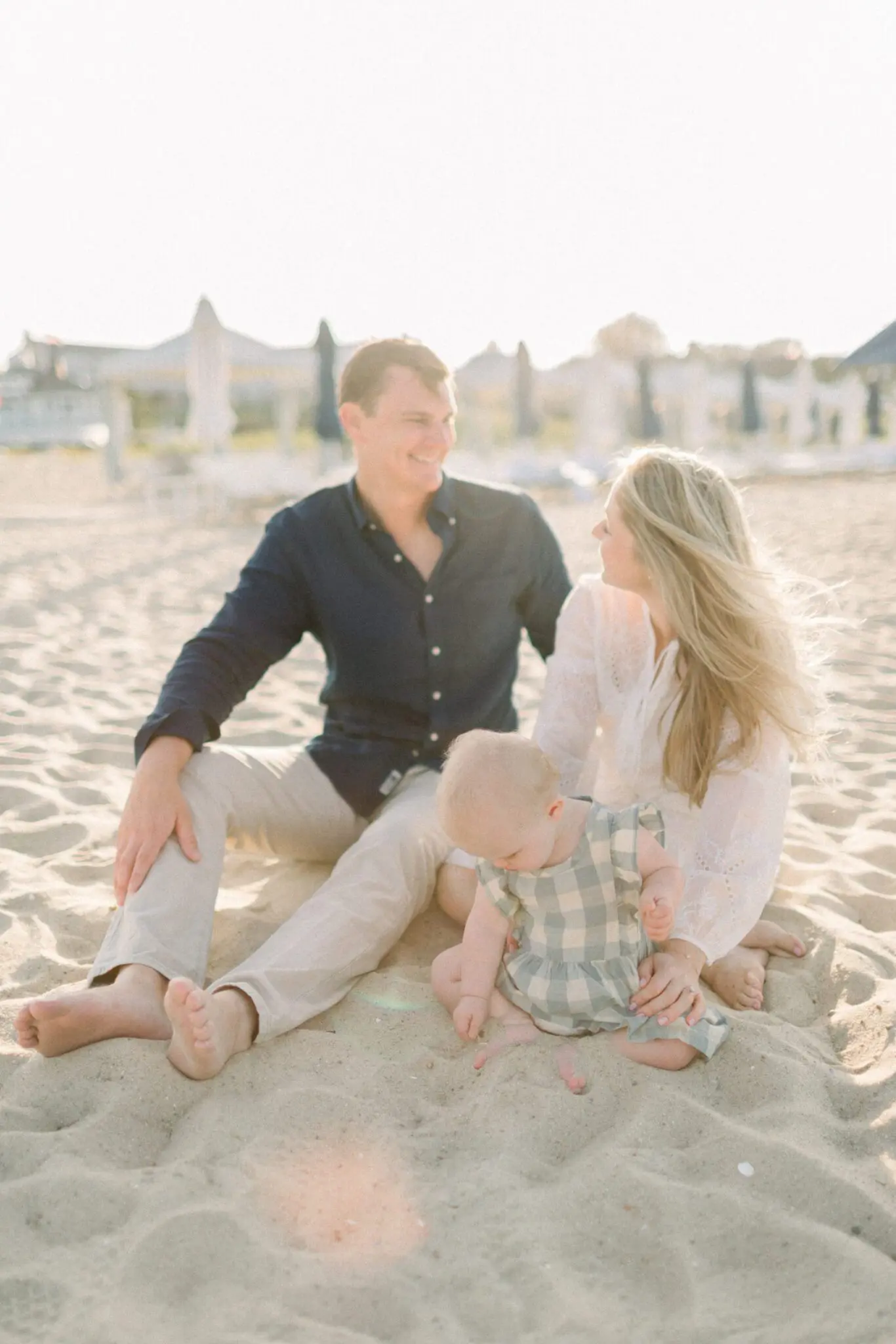 The Dates Chatham Bars Inn Cape Cod Family Photography 3 Kelly Dillon Wedding Photographer KellyDillonPhotographyChathamBarsInnFamilySessionCapeCodFamilyPhotogapherCapeCodWeddingPhotography3 scaled