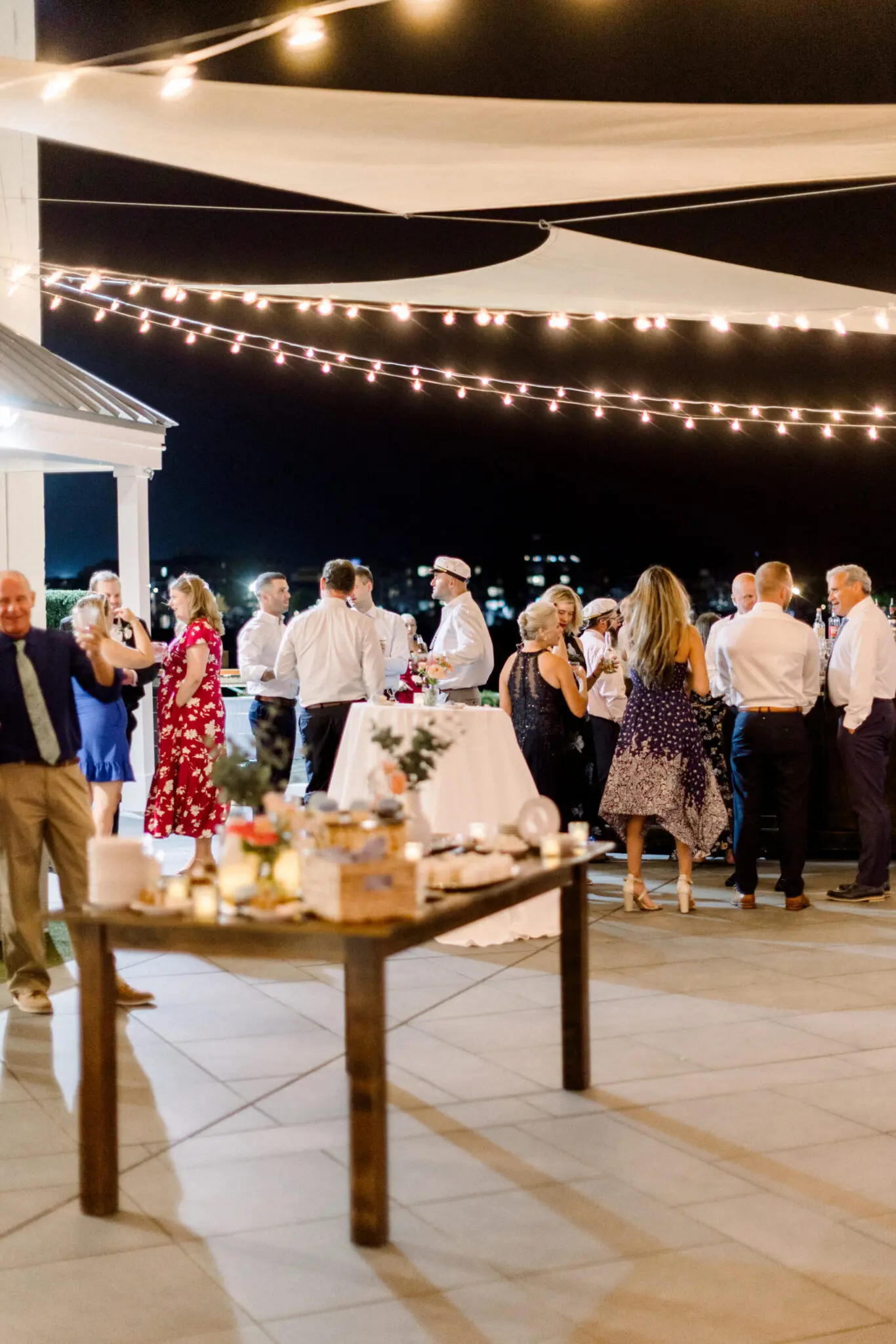 Hannah & Hunter Regatta Place Newport, RI Wedding 160 Kelly Dillon Wedding Photographer KellyDillonPhotographyRegattaPlaceWeddingPhotographyNewportRIWeddingPhotographyNewportRIWeddingPhotography159 scaled