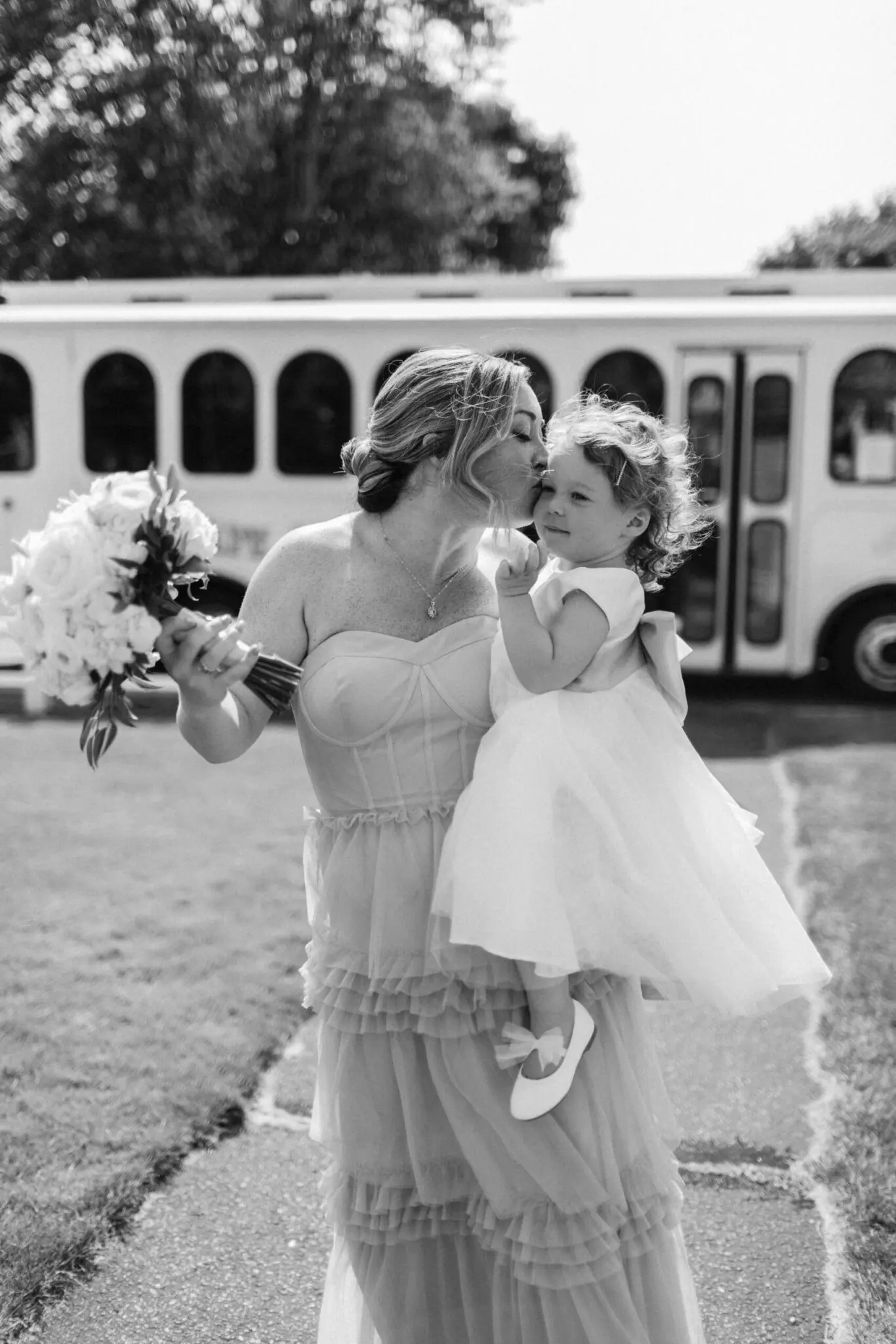 Erin & TJ Wychmere Cape Cod Wedding 45 Kelly Dillon Wedding Photographer KellyDillonPhotographyWychmereWeddingPhotographyCapeCodWeddingPhotogapherCapeCodWeddingPhotography49 scaled