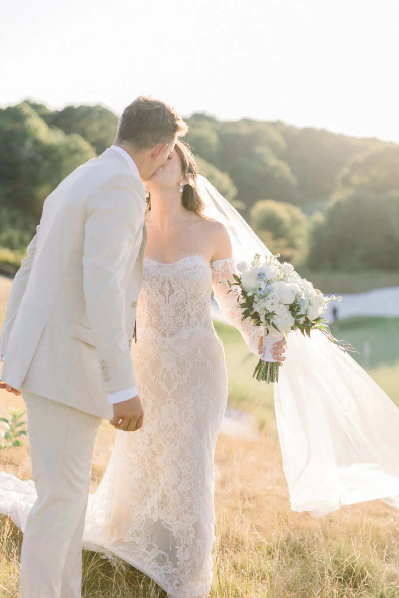 Hannah & Alex Cape Club Falmouth Cape Cod Wedding 107 Kelly Dillon Wedding Photographer KellyDillonPhotographyCapeClubWeddingCapeCodWeddingPhotographerCapeCodWeddingPhotography117 scaled