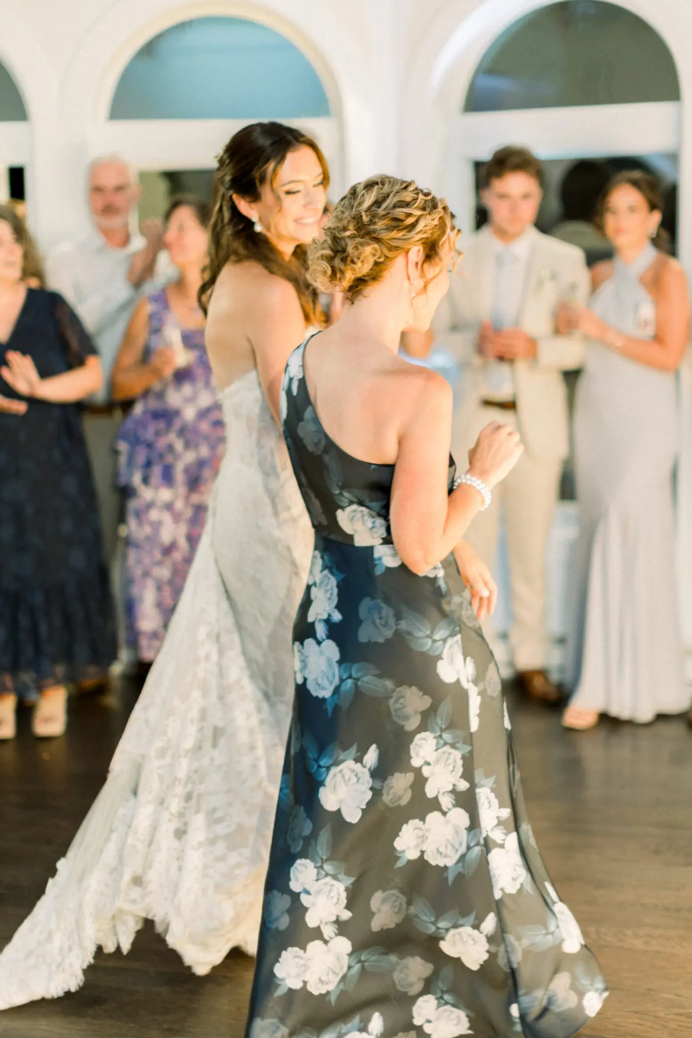 Hannah & Alex Cape Club Falmouth Cape Cod Wedding 131 Kelly Dillon Wedding Photographer KellyDillonPhotographyCapeClubWeddingCapeCodWeddingPhotographerCapeCodWeddingPhotography143 scaled