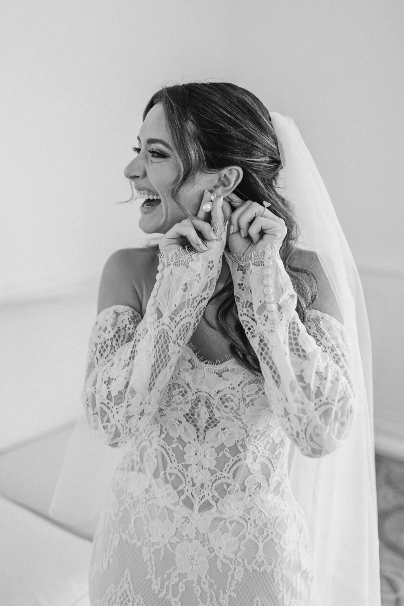 Hannah & Alex Cape Club Falmouth Cape Cod Wedding 41 Kelly Dillon Wedding Photographer KellyDillonPhotographyCapeClubWeddingCapeCodWeddingPhotographerCapeCodWeddingPhotography42 scaled
