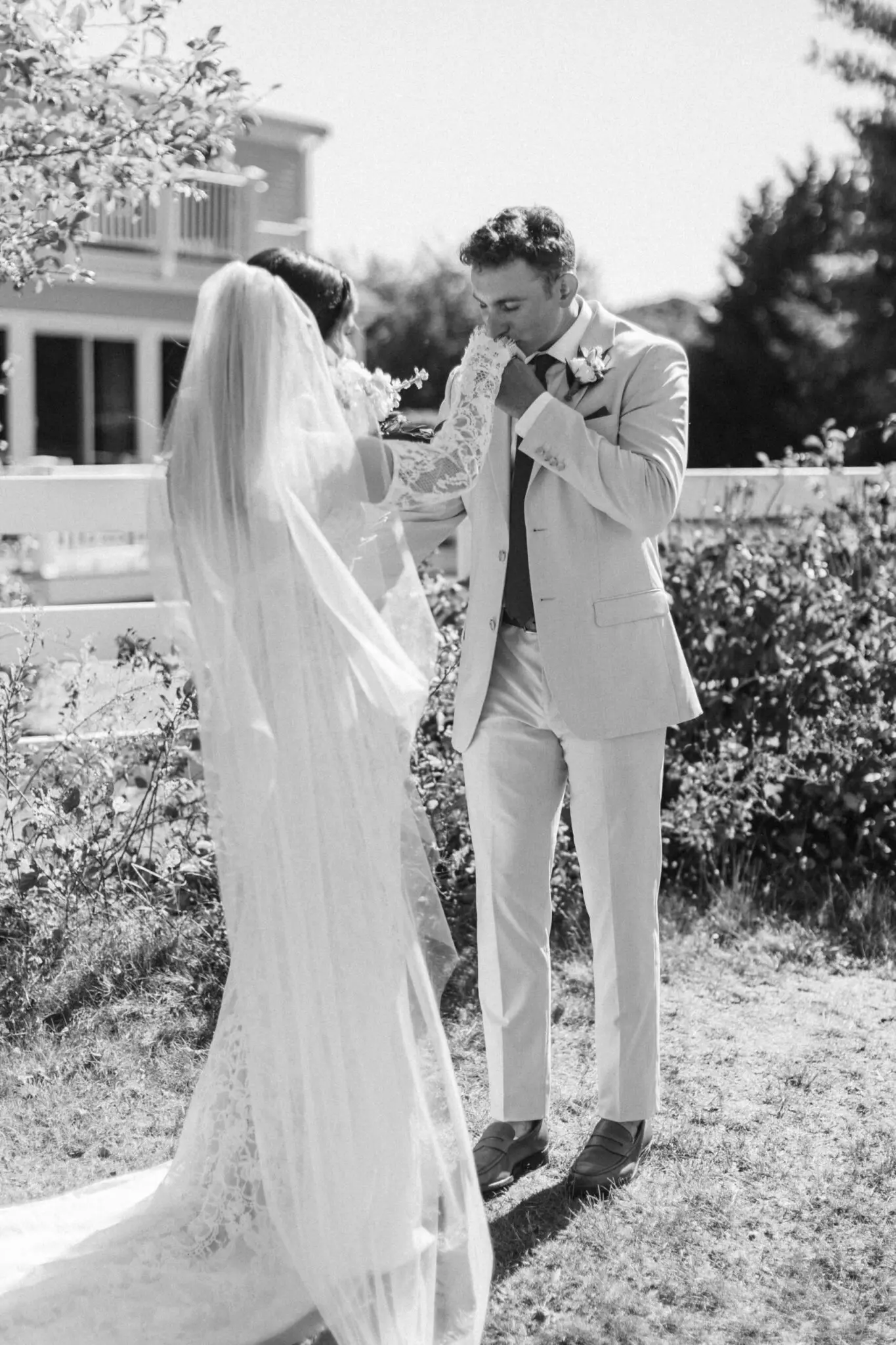 Hannah & Alex Cape Club Falmouth Cape Cod Wedding 46 Kelly Dillon Wedding Photographer KellyDillonPhotographyCapeClubWeddingCapeCodWeddingPhotographerCapeCodWeddingPhotography44 scaled
