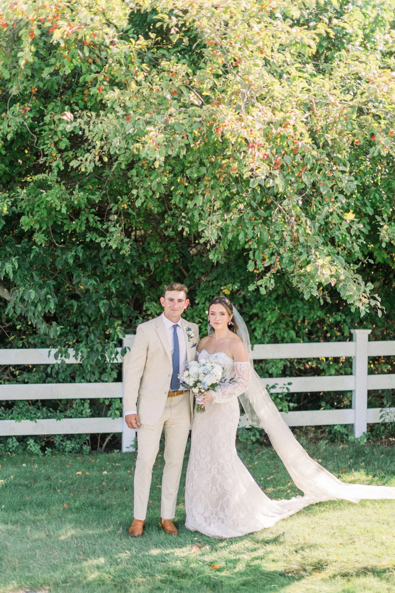 Hannah & Alex Cape Club Falmouth Cape Cod Wedding 63 Kelly Dillon Wedding Photographer KellyDillonPhotographyCapeClubWeddingCapeCodWeddingPhotographerCapeCodWeddingPhotography68 scaled