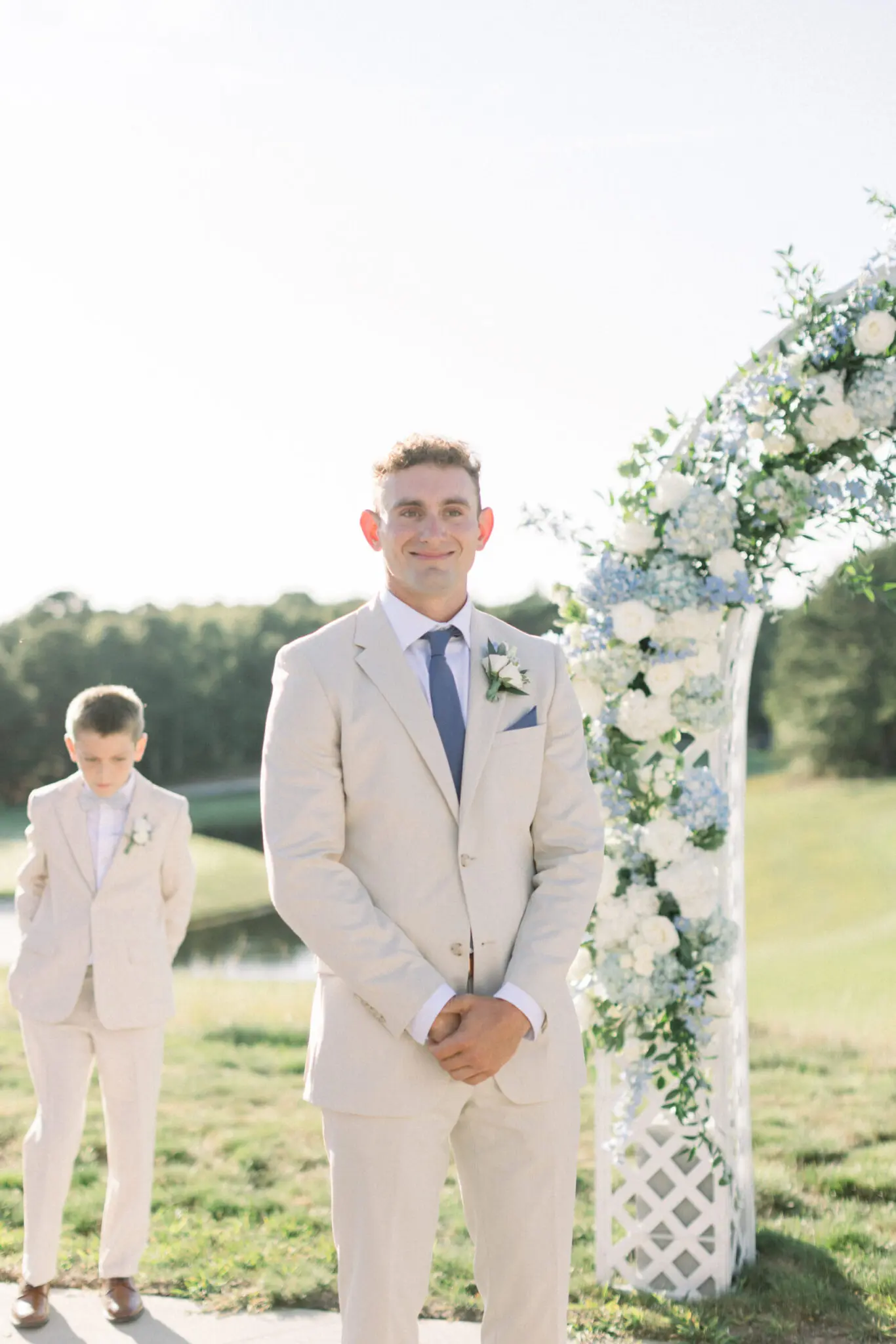 Hannah & Alex Cape Club Falmouth Cape Cod Wedding 73 Kelly Dillon Wedding Photographer KellyDillonPhotographyCapeClubWeddingCapeCodWeddingPhotographerCapeCodWeddingPhotography80 scaled