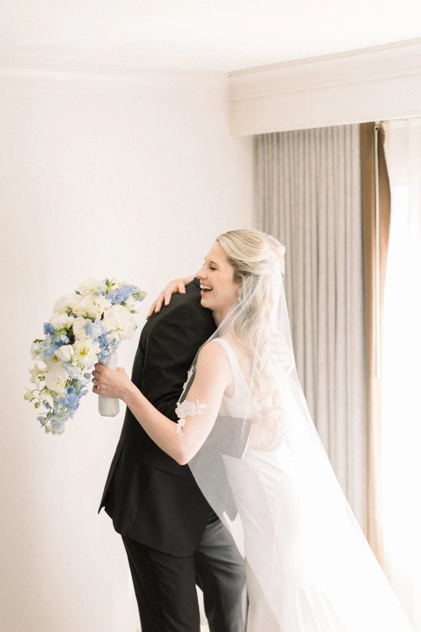 Hannah & Steven Boston Wedding 20 Kelly Dillon Wedding Photographer KellyDillonPhotographyBostonWeddingCapeCodWeddingPhotographerCapeCodWeddingPhotography20 scaled