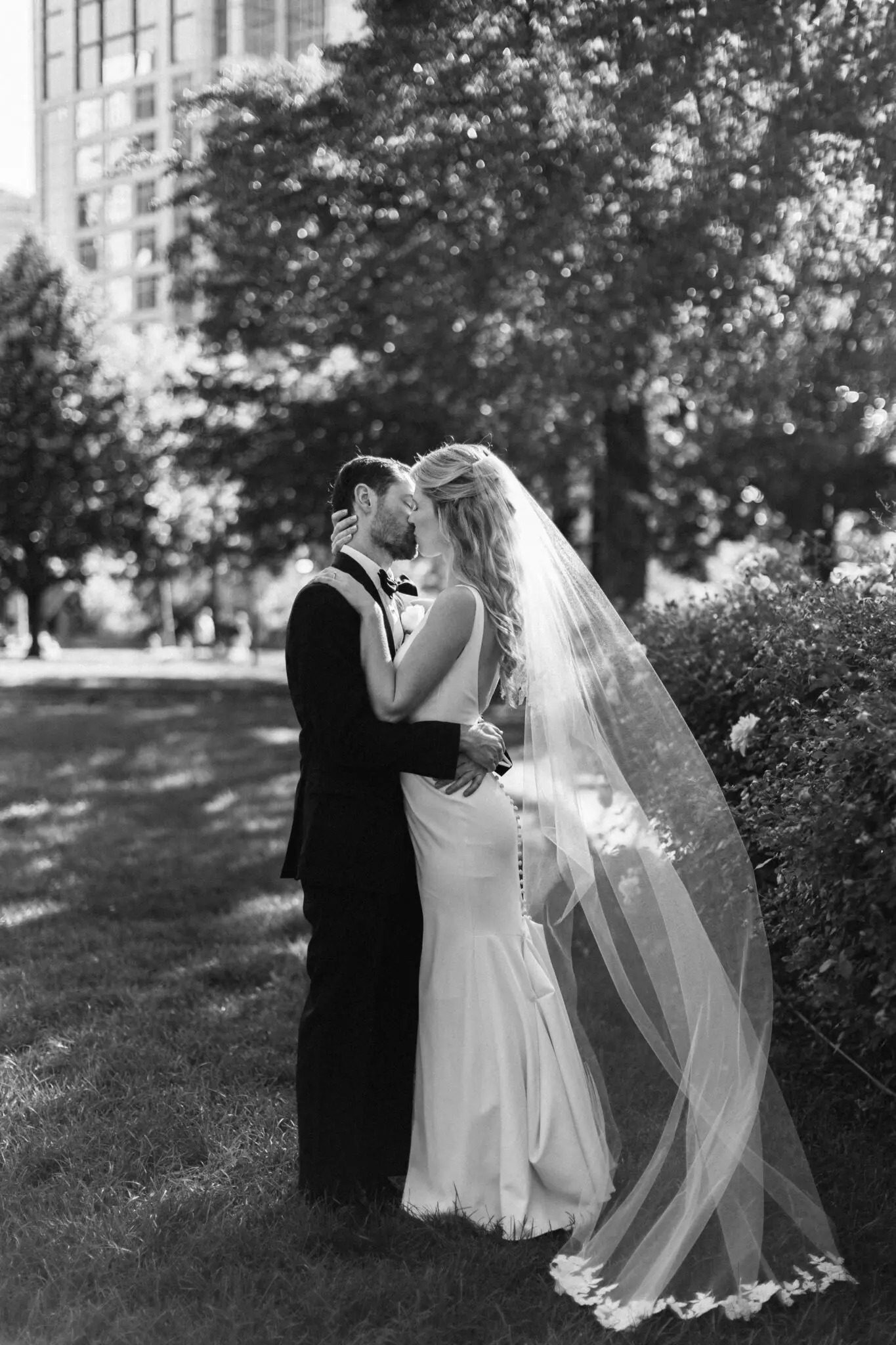 Hannah & Steven Boston Wedding 47 Kelly Dillon Wedding Photographer KellyDillonPhotographyBostonWeddingCapeCodWeddingPhotographerCapeCodWeddingPhotography47 scaled
