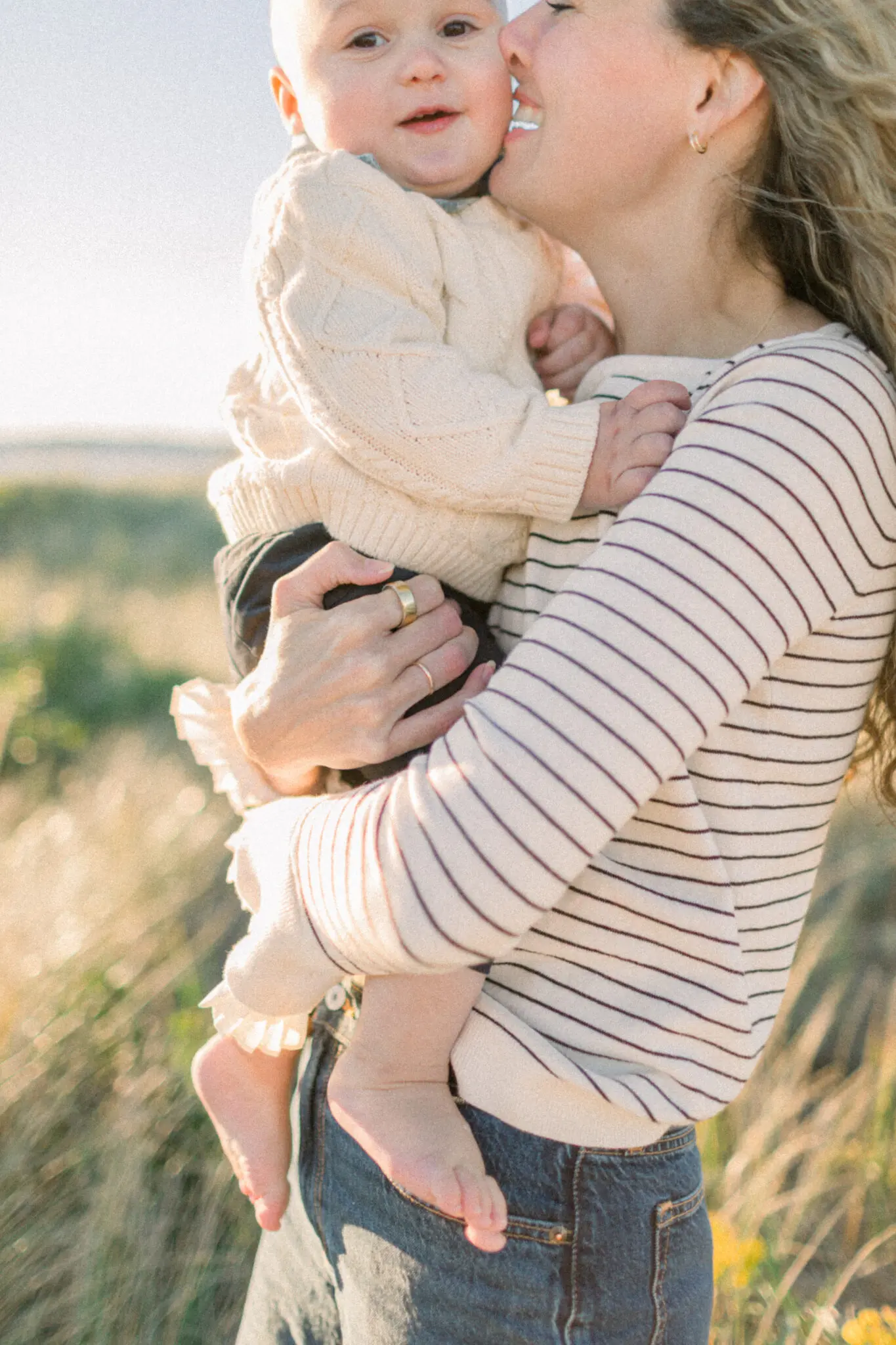 The DiCecco Duxbury Beach Family SEssion 35 Kelly Dillon Wedding Photographer KellyDillonPhotographyDuxburyBeachFamilyPhotographyCapeCodFamilyPhotographerCapeCodFamilyPhotography36 scaled