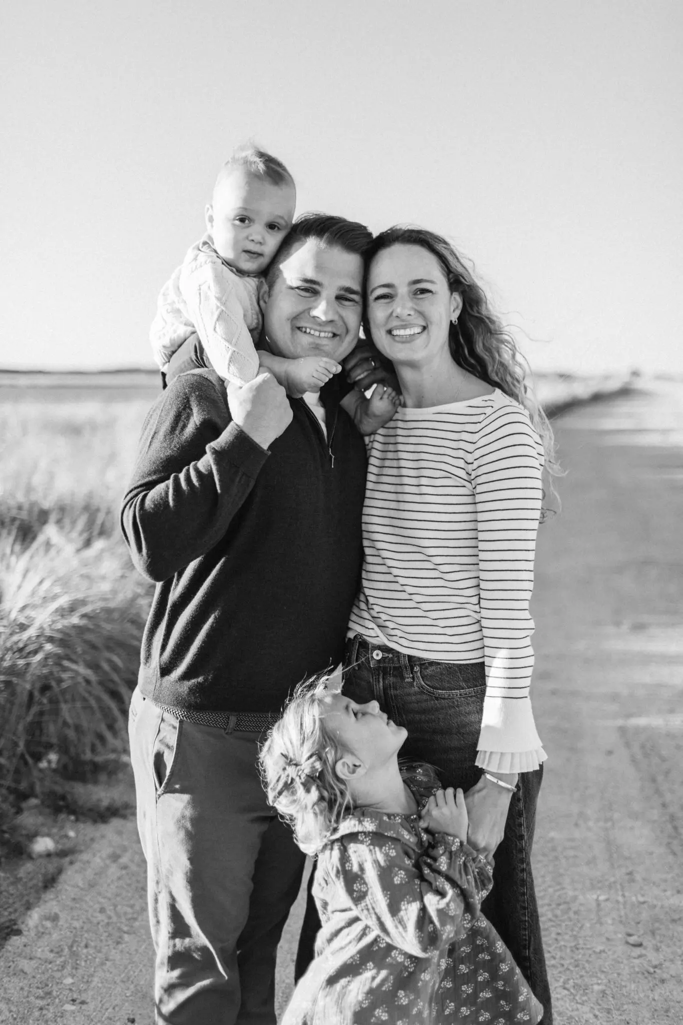 The DiCecco Duxbury Beach Family SEssion 37 Kelly Dillon Wedding Photographer KellyDillonPhotographyDuxburyBeachFamilyPhotographyCapeCodFamilyPhotographerCapeCodFamilyPhotography37 scaled