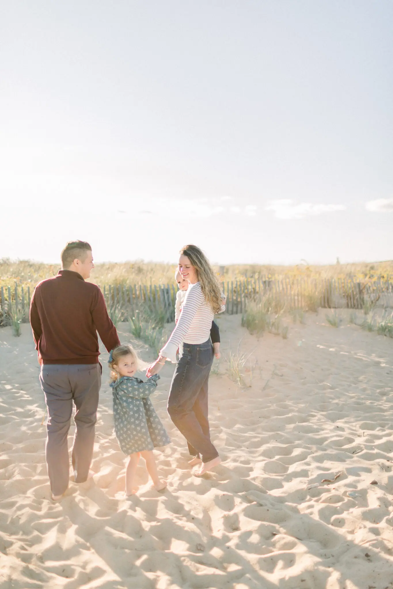 The DiCecco Duxbury Beach Family SEssion 41 Kelly Dillon Wedding Photographer KellyDillonPhotographyDuxburyBeachFamilyPhotographyCapeCodFamilyPhotographerCapeCodFamilyPhotography41 scaled