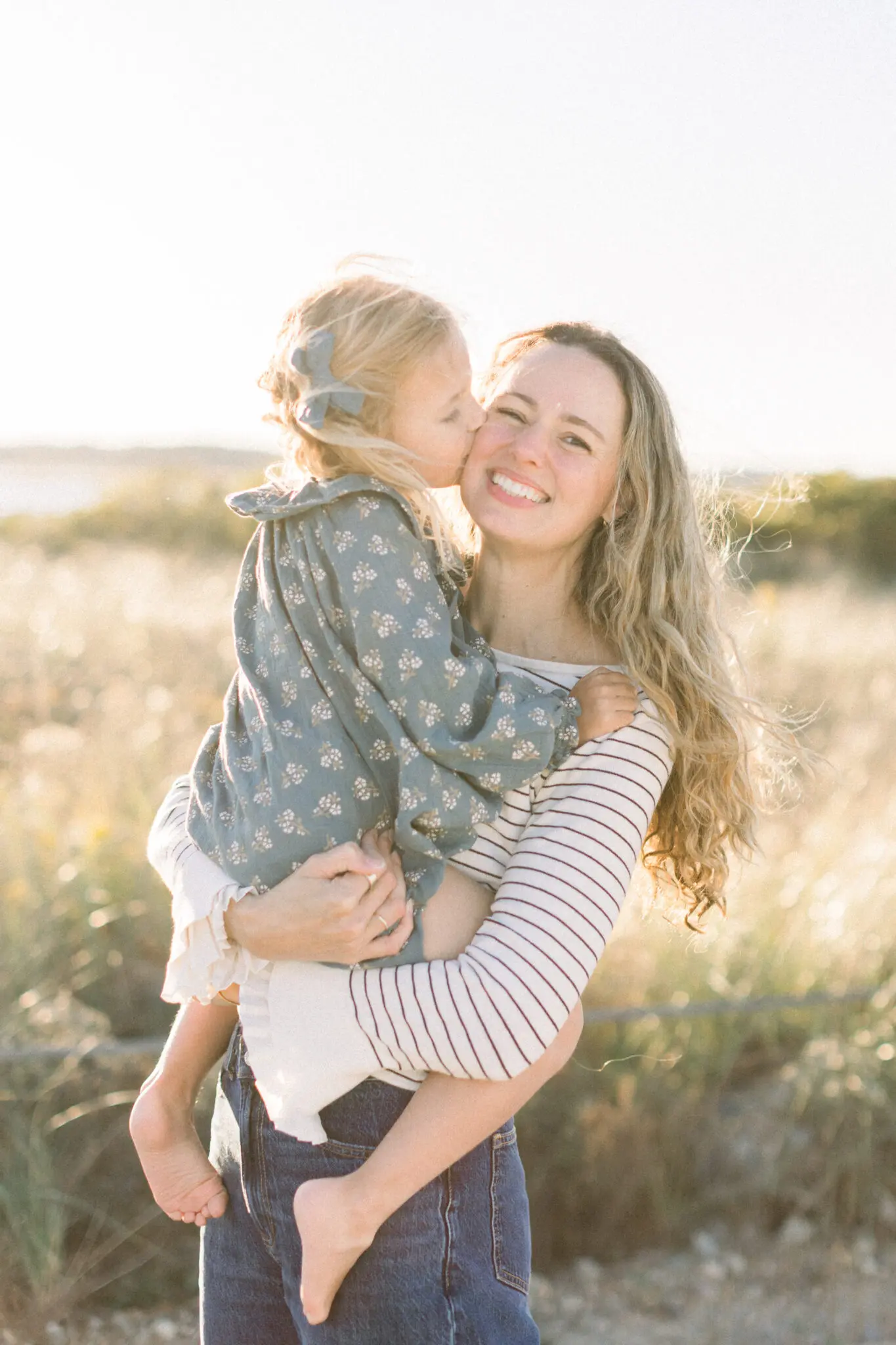 The DiCecco Duxbury Beach Family SEssion 54 Kelly Dillon Wedding Photographer KellyDillonPhotographyDuxburyBeachFamilyPhotographyCapeCodFamilyPhotographerCapeCodFamilyPhotography54 scaled