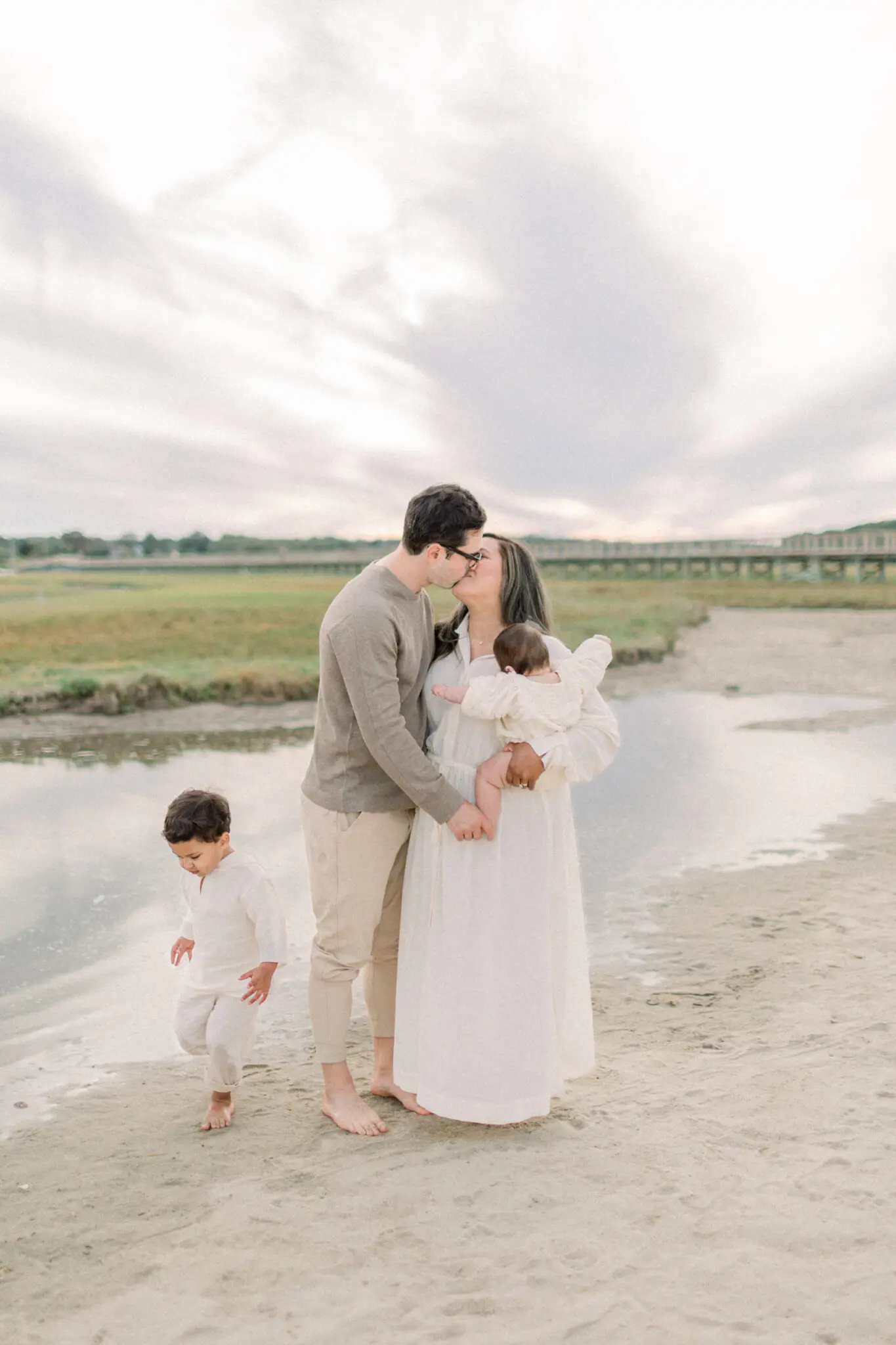 Kelly Dillon Wedding Photographer KellyDillonPhotographyFamilySessionCapeCodWeddingPhotographerCapeCodWeddingPhotography35 scaled