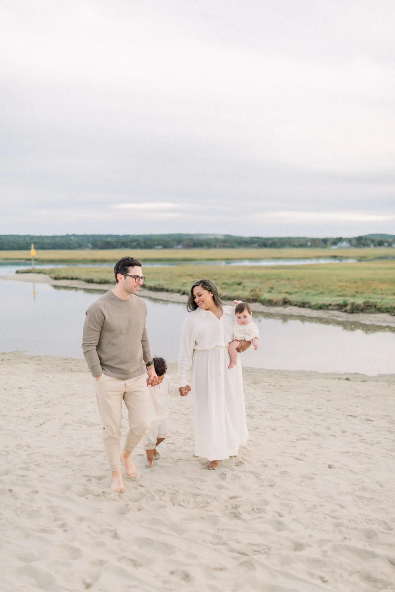 Kelly Dillon Wedding Photographer KellyDillonPhotographyFamilySessionCapeCodWeddingPhotographerCapeCodWeddingPhotography43 scaled