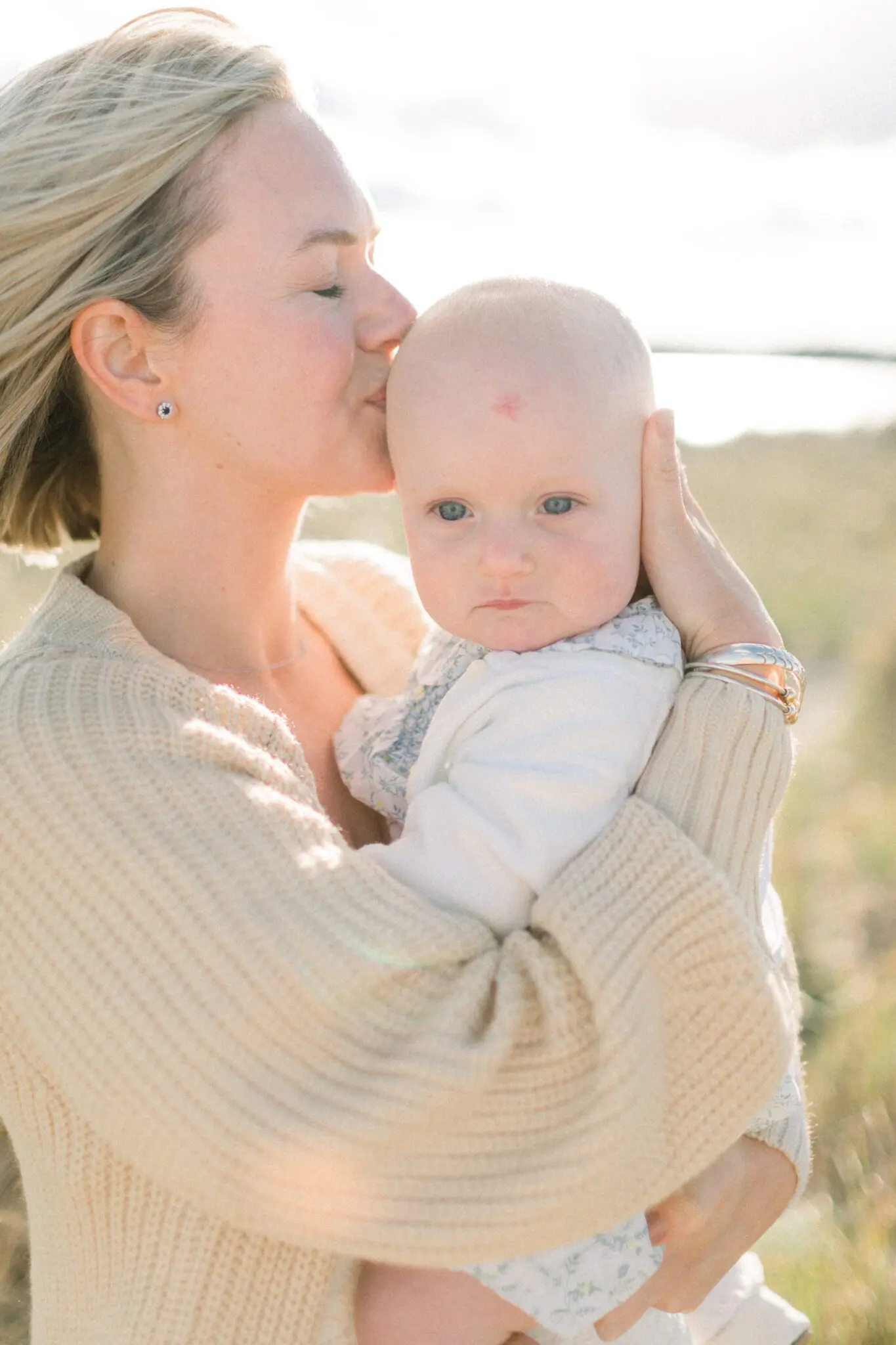 Kelly Dillon Wedding Photographer KellyDillonPhotographyDuxburyBeachFamilyPhotographyCapeCodWeddinghotographerCapeCodWeddingPhotography11 scaled