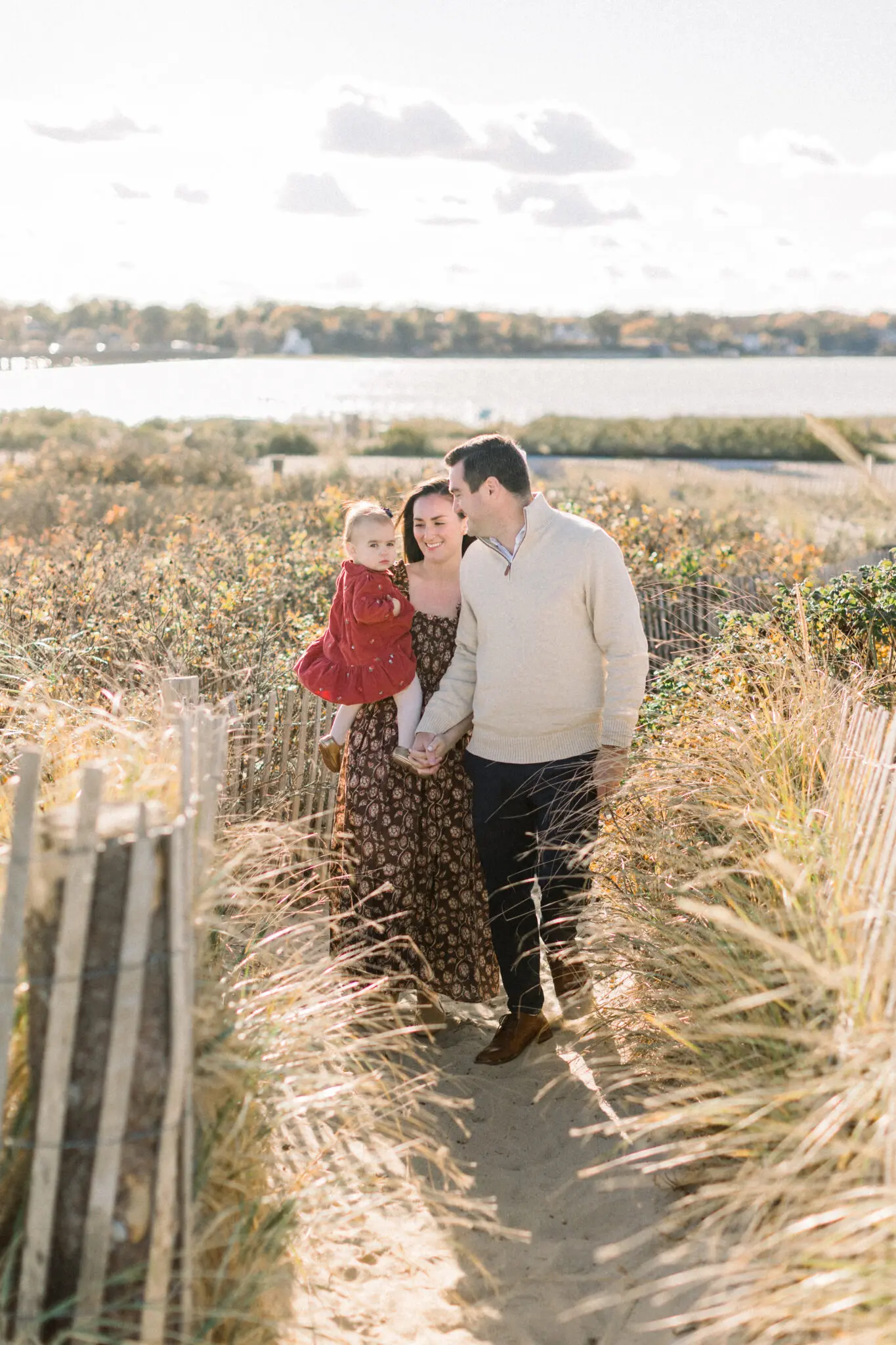 The Lally Family Duxbury Beach Family Session 19 Kelly Dillon Wedding Photographer KellyDillonPhotographyDuxburyBeachFamilyPhotographyCapeCodWeddinghotographerCapeCodWeddingPhotography19 2 scaled